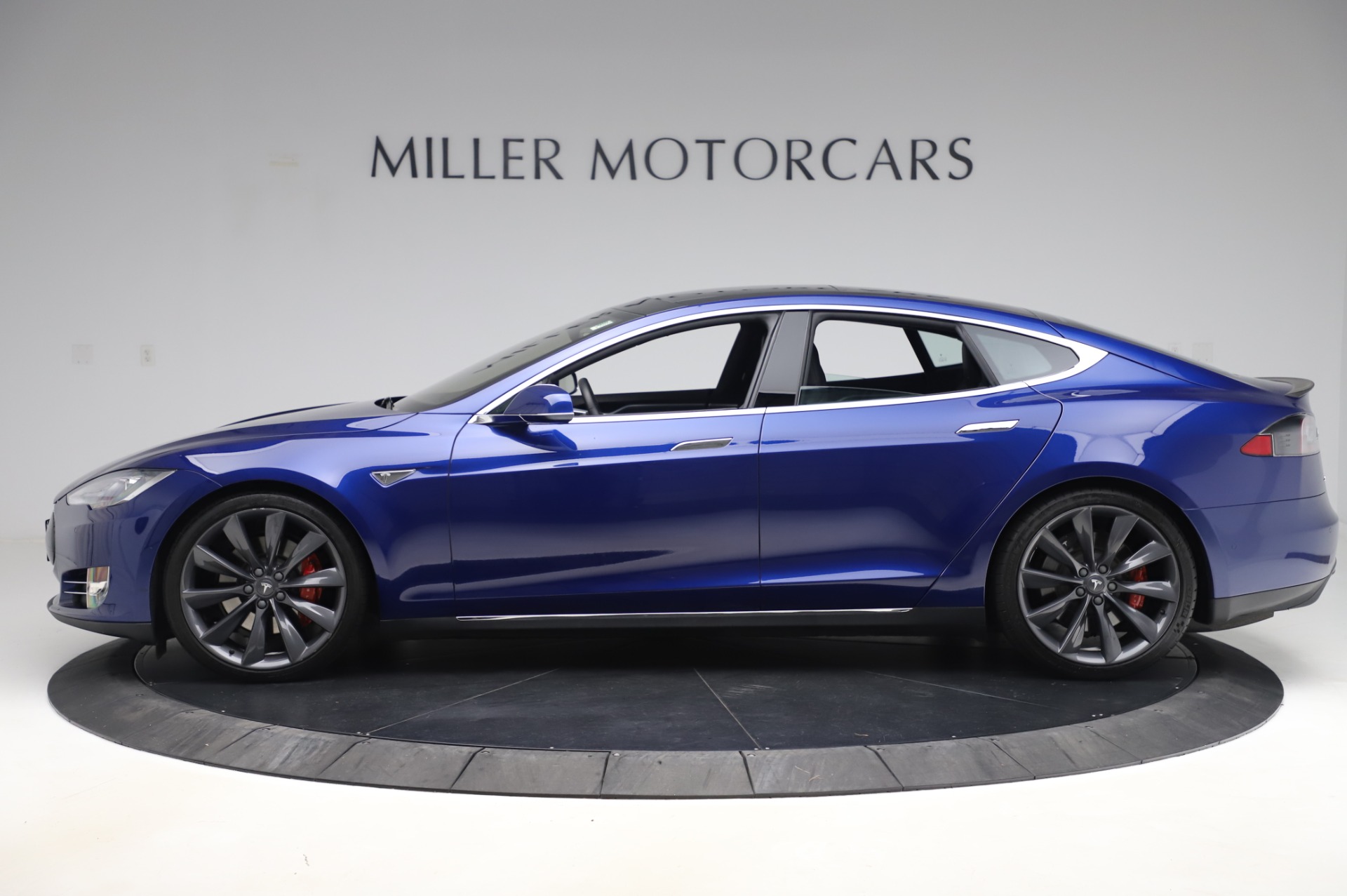 Get Tesla Pickup Appointment Pictures