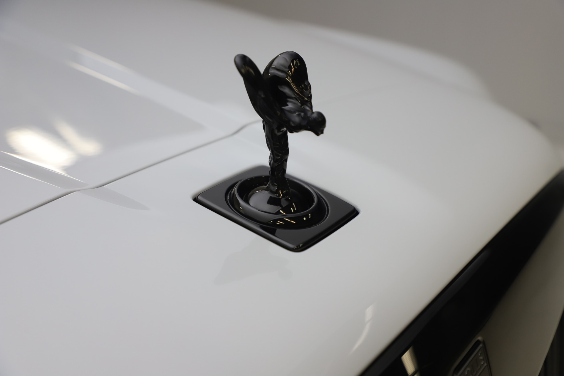 New-2021-Rolls-Royce-Cullinan-Black-Badge