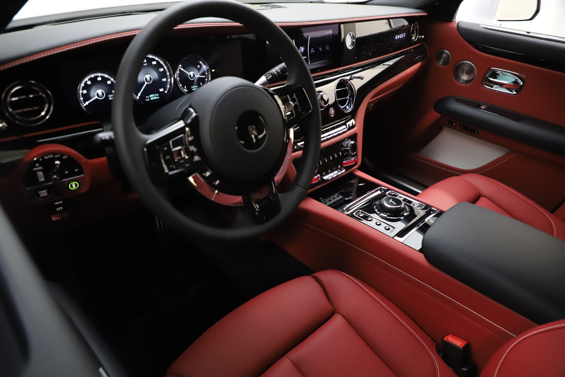 THE NEW ROLLS-ROYCE GHOST INTERIOR