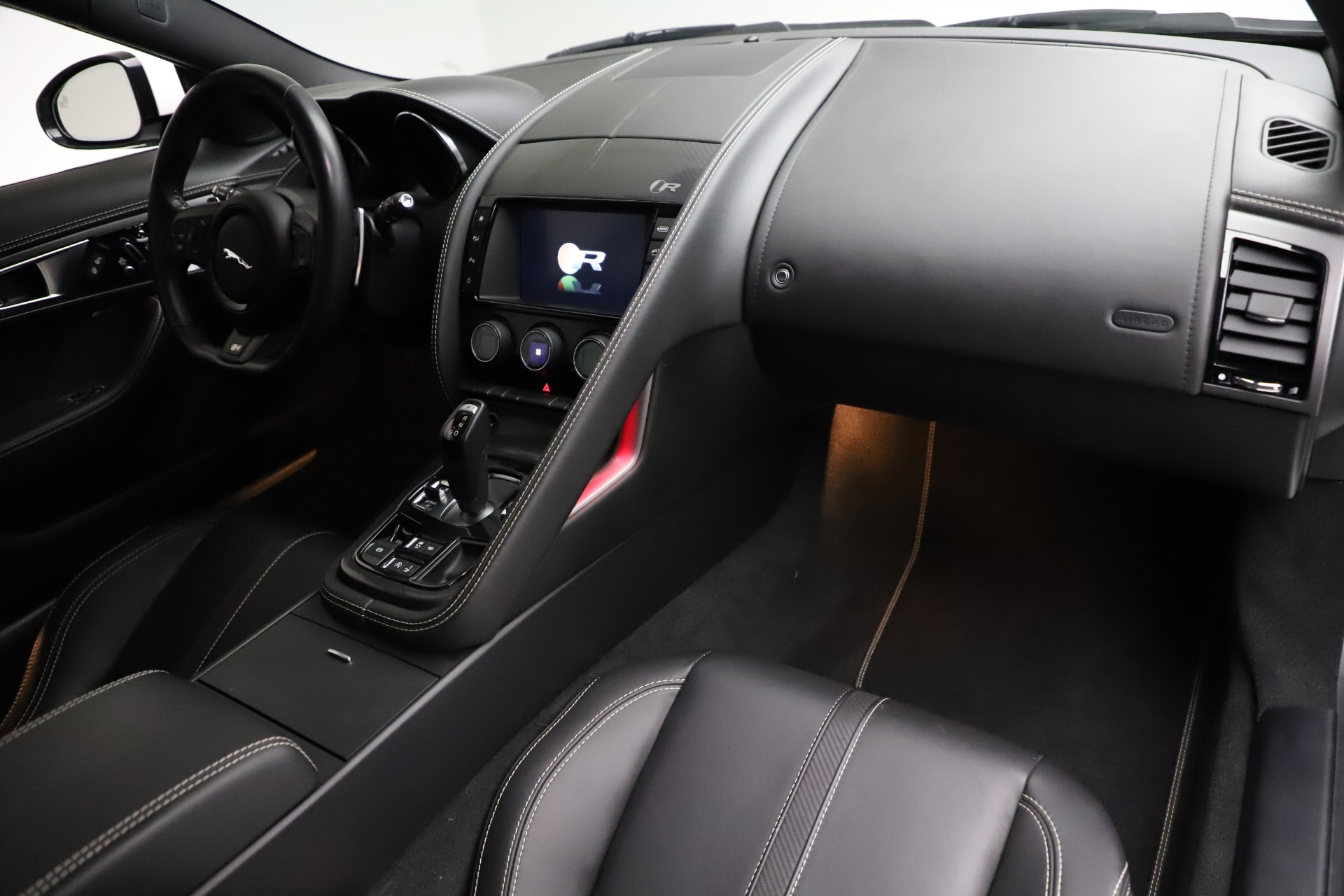 Used-2016-Jaguar-F-TYPE-R