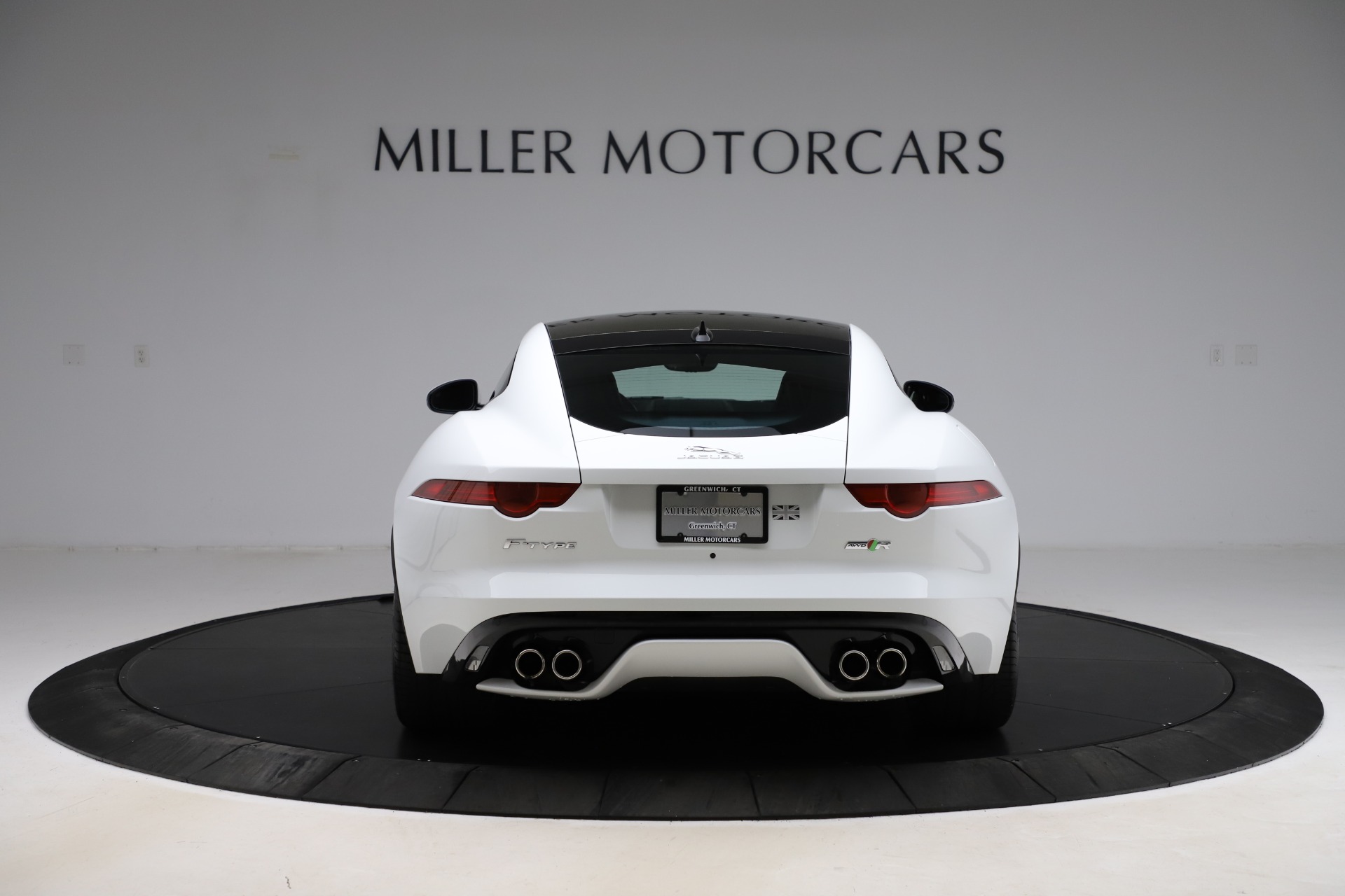 Used-2016-Jaguar-F-TYPE-R