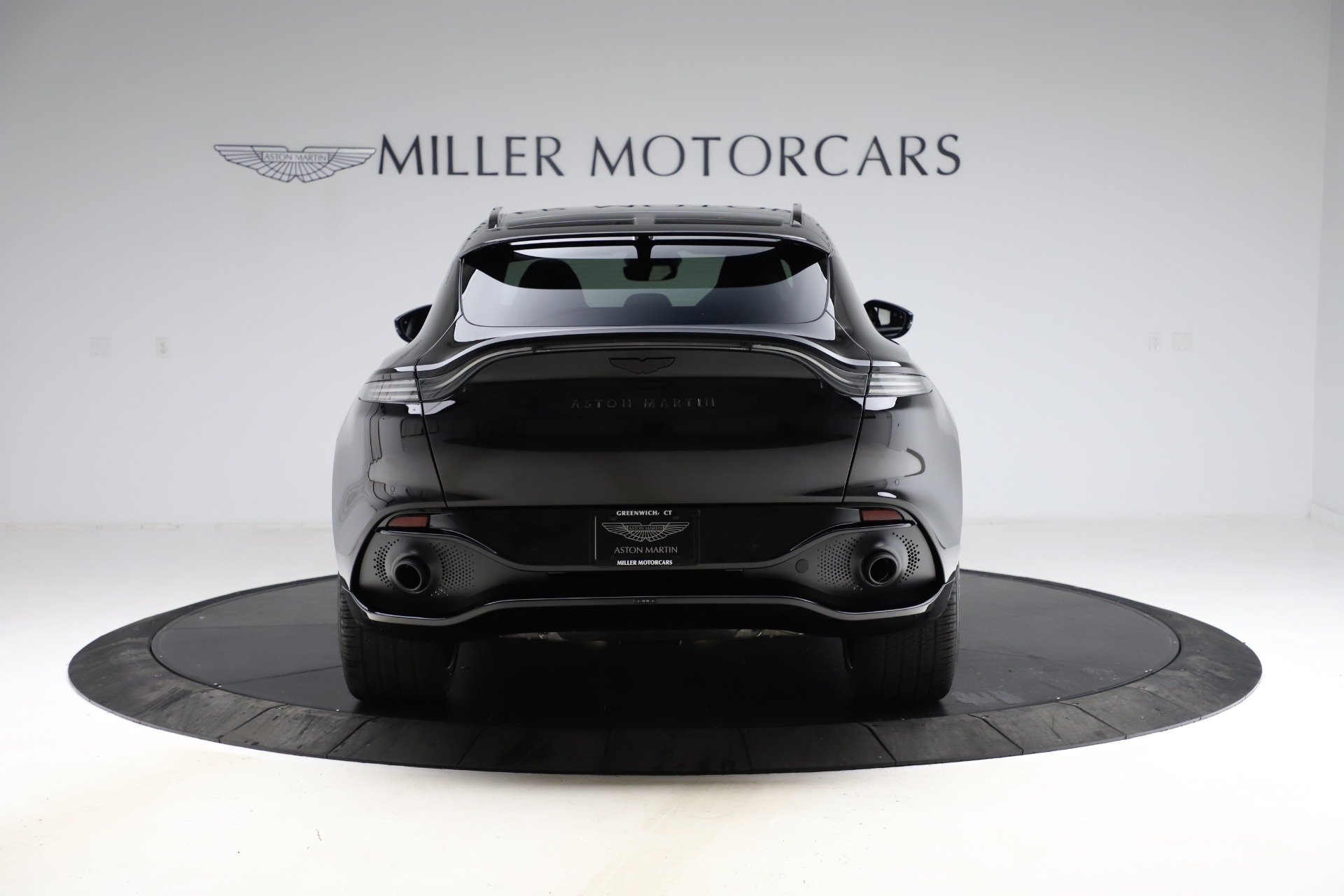 New 2021 Aston Martin DBX For Sale ($212,686) | Miller Motorcars Stock