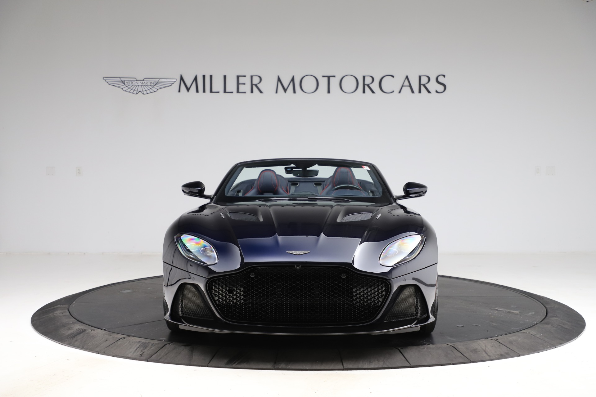 New-2021-Aston-Martin-DBS-Superleggera-Volante