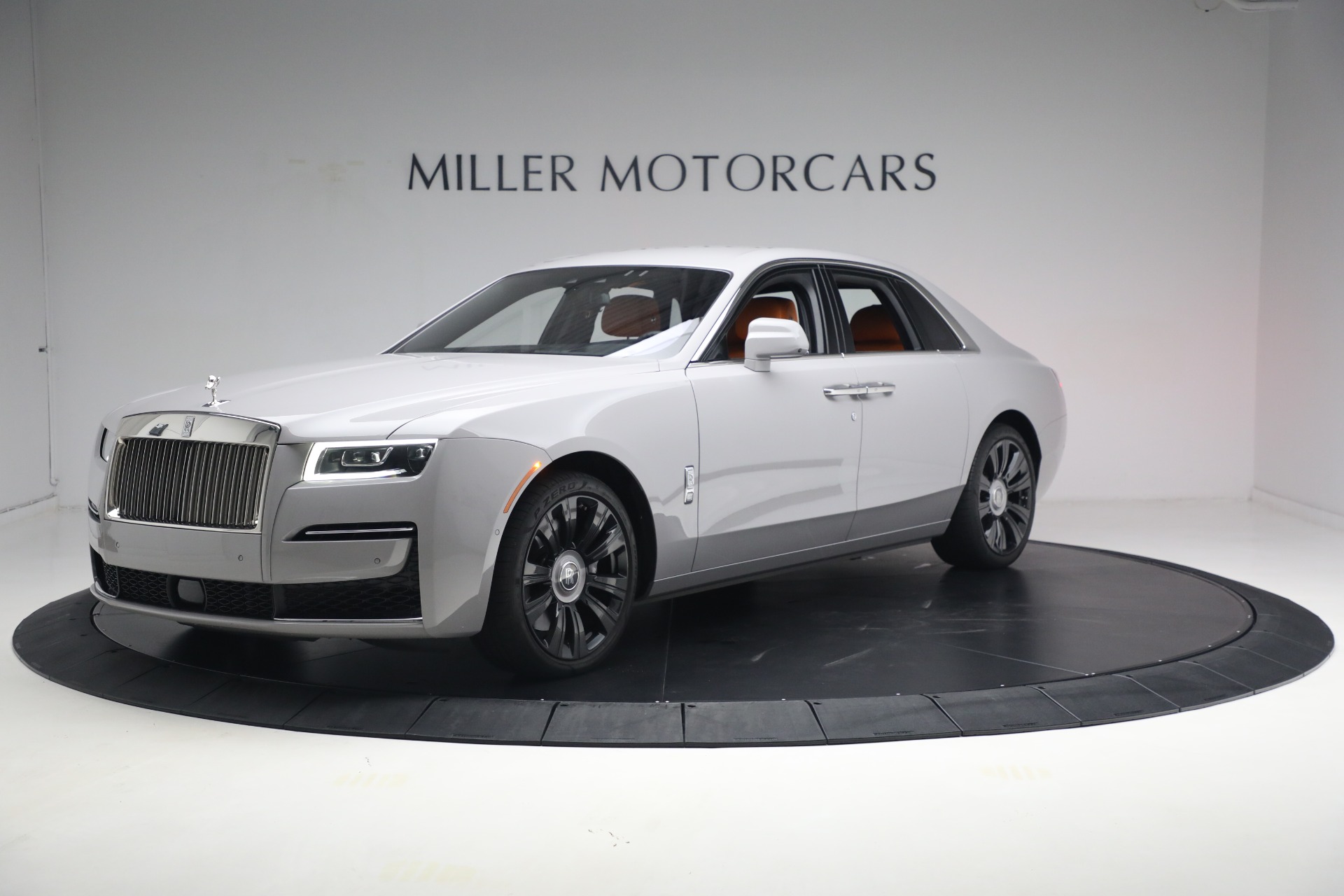 Rolls royce это bmw