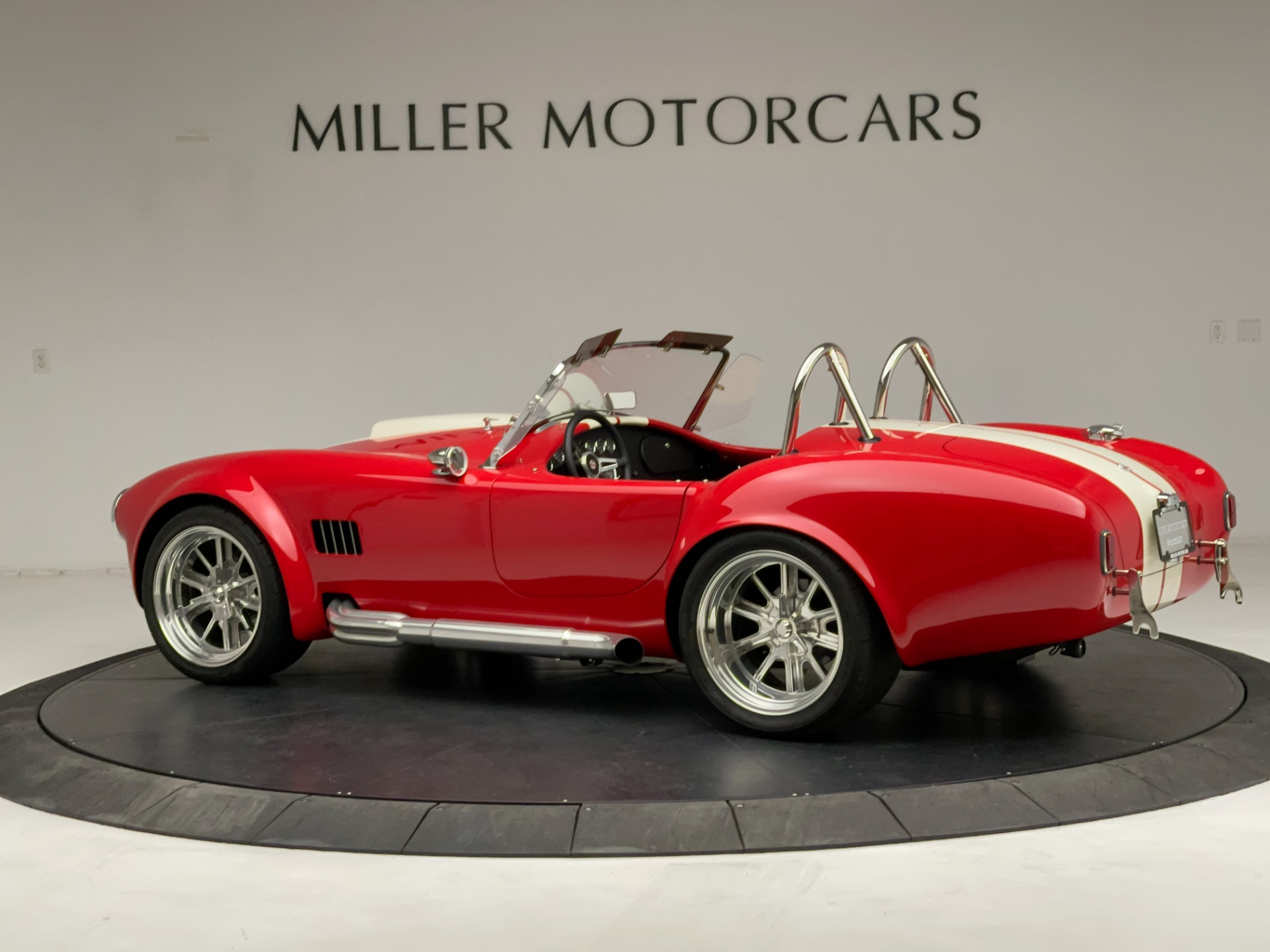 Pre-Owned 2020 Shelby Cobra Superformance For Sale () | Miller