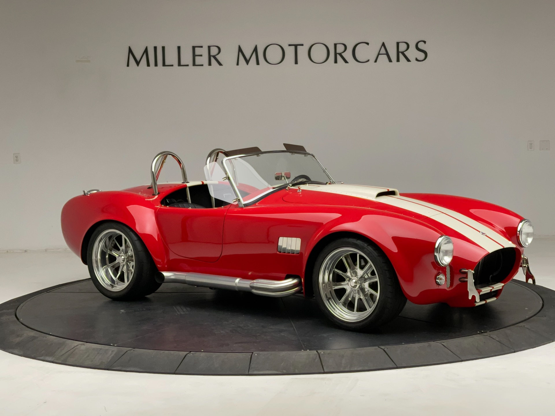 Pre-Owned 2020 Shelby Cobra Superformance For Sale () | Miller