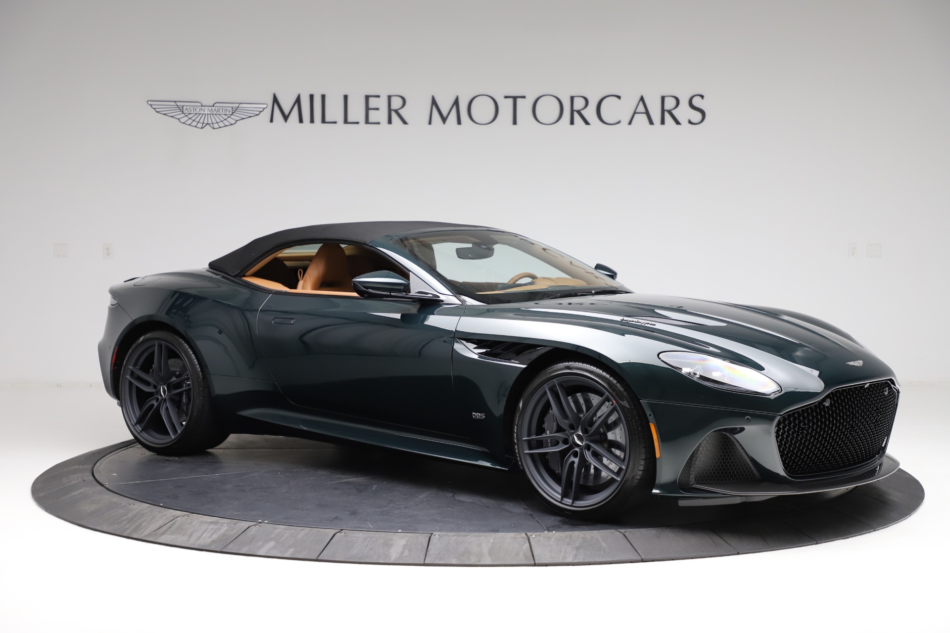 New 2021 Aston Martin DBS Superleggera Volante For Sale () | Miller