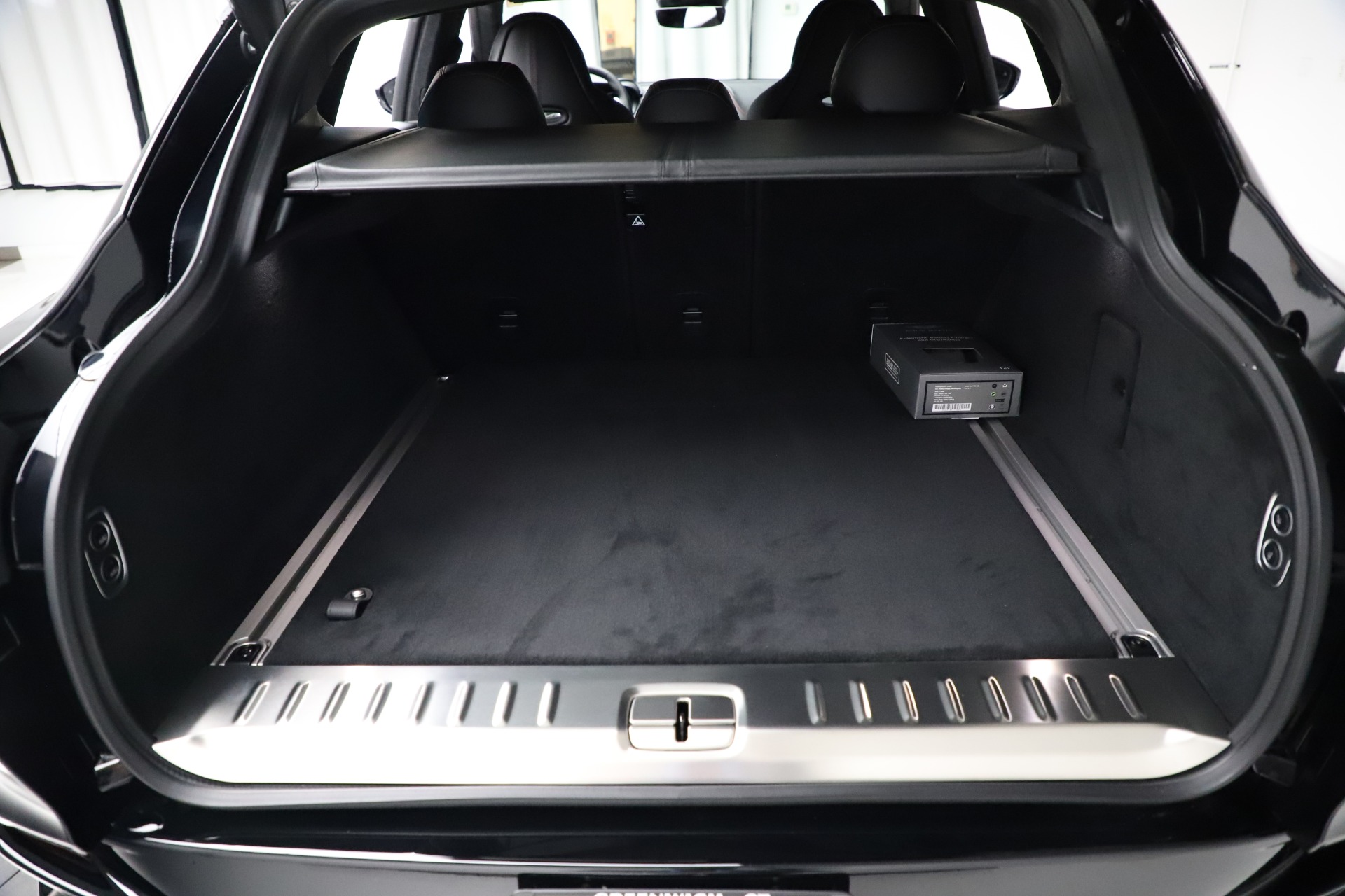 New 2021 Aston Martin DBX For Sale ($206,286) | Miller Motorcars Stock