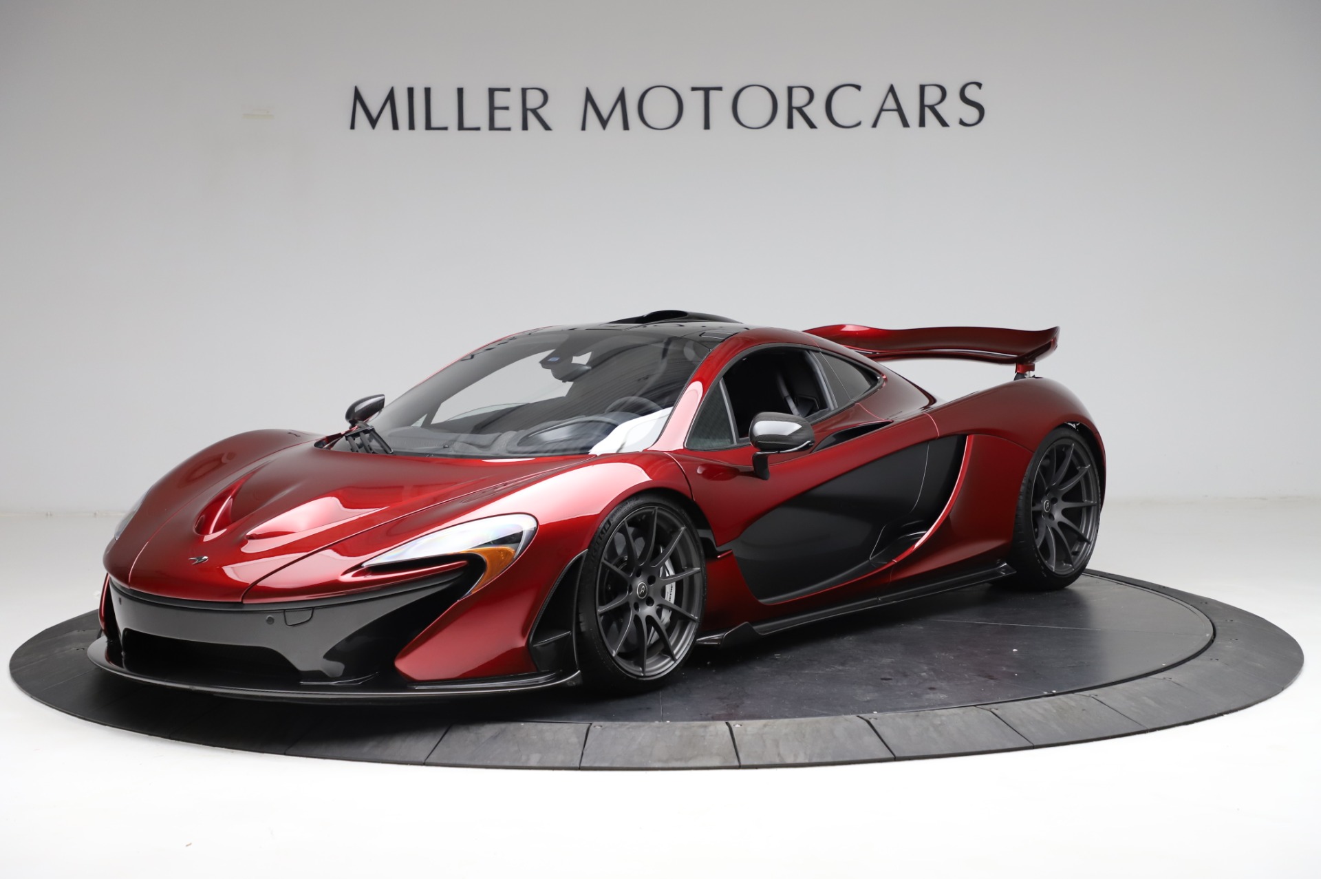 2014 McLaren P1 