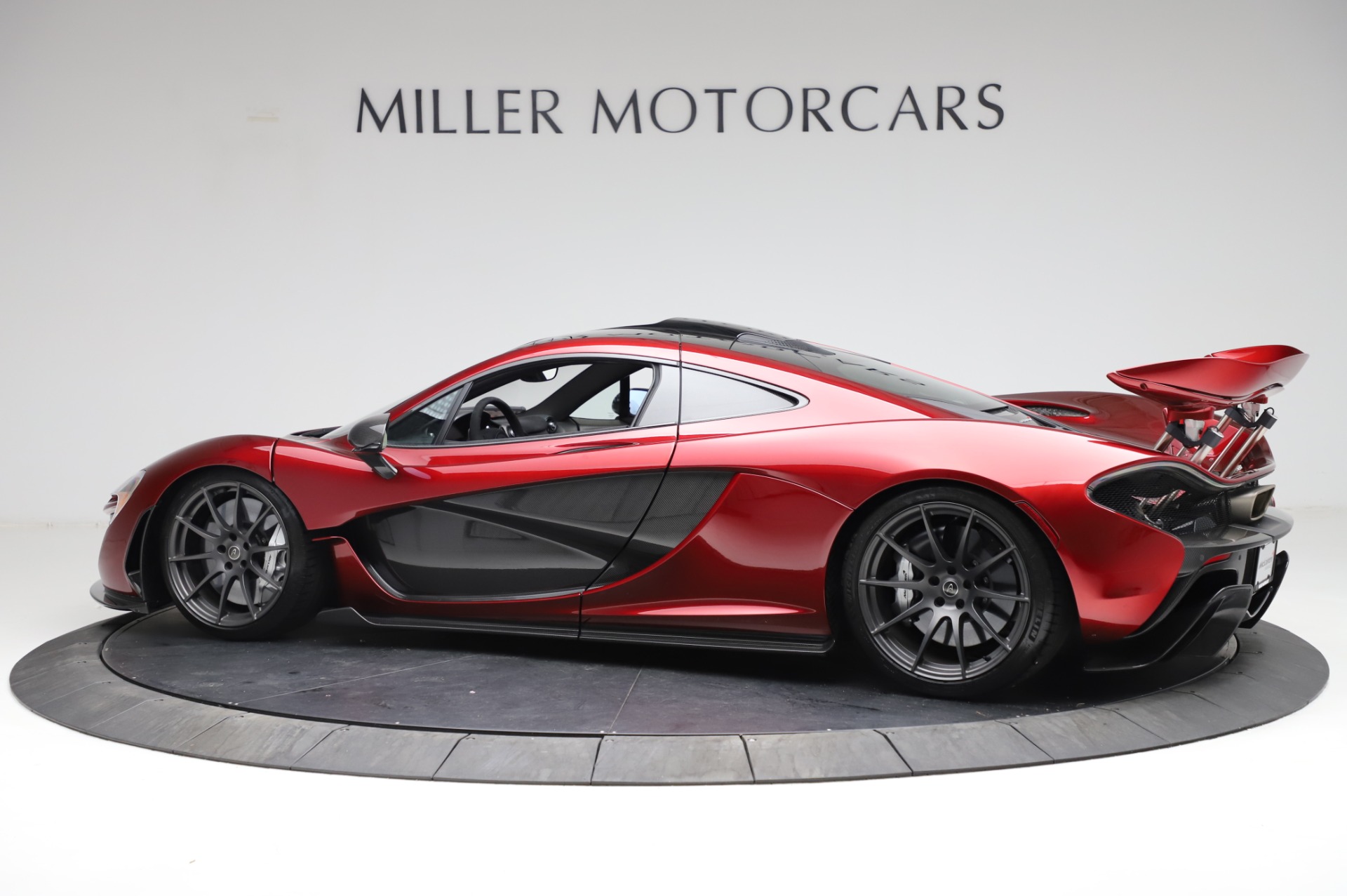 Mclaren P1 Red