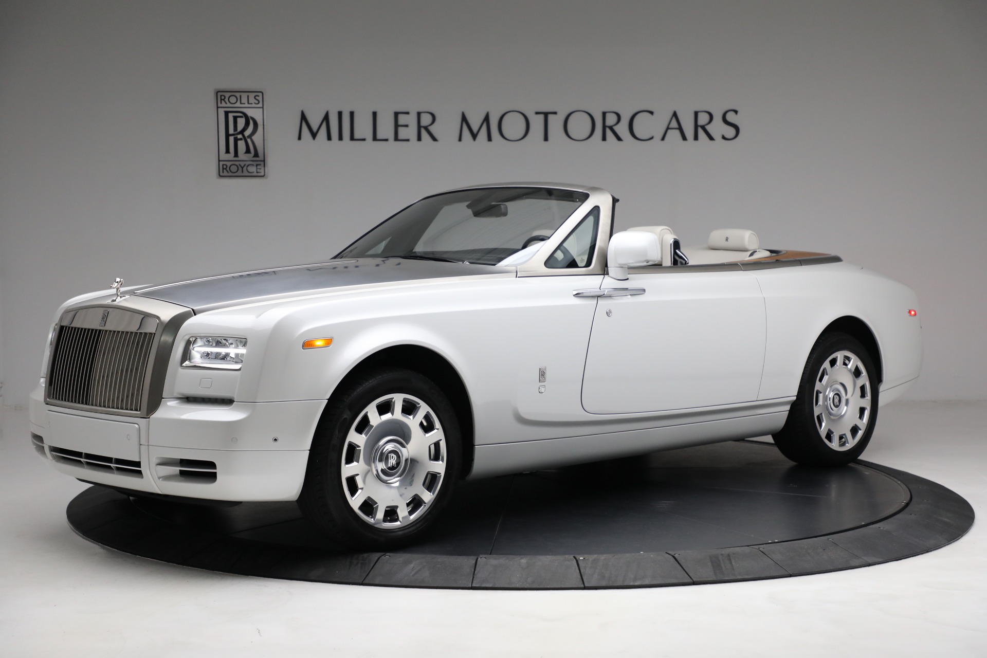 Pre-Owned 2017 Rolls-Royce Phantom Drophead Coupe Sale () | Miller Motorcars #8188