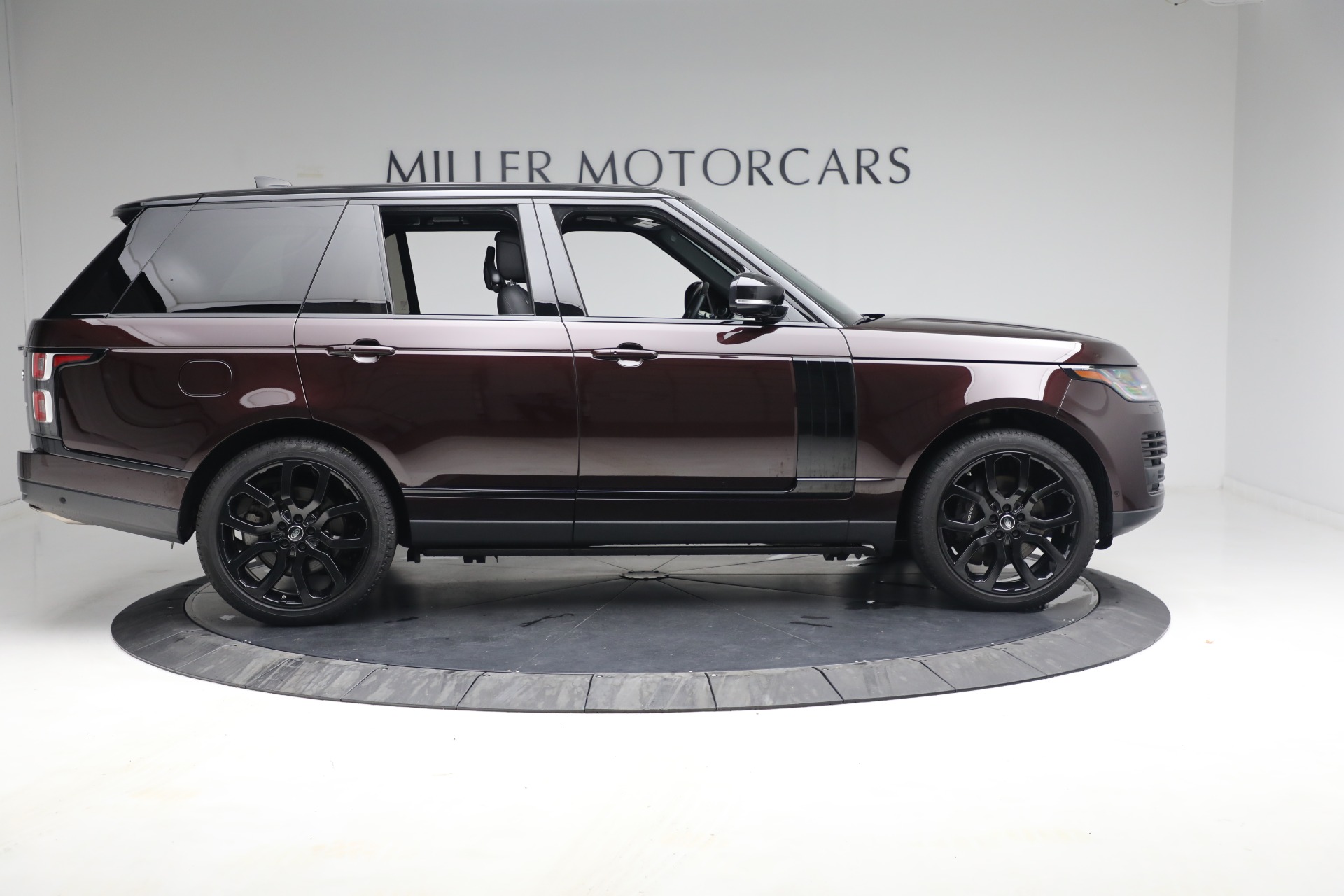 Used-2020-Land-Rover-Range-Rover-P525-HSE