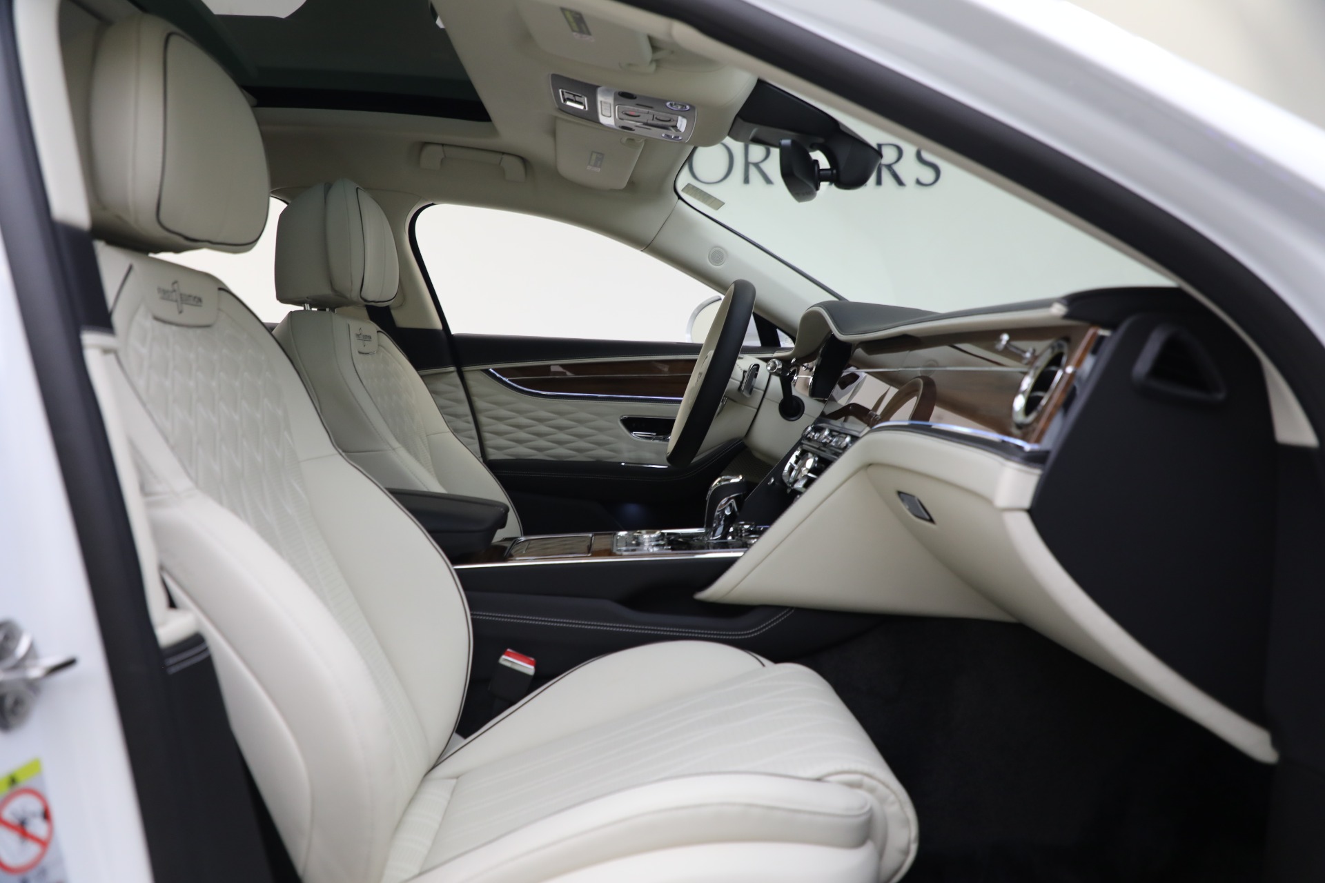 Used-2021-Bentley-Flying-Spur-W12-First-Edition