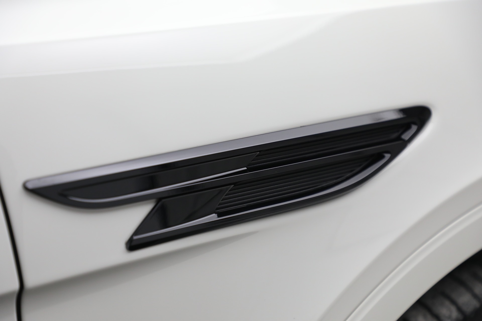 2022 Bentley Bentayga Speed photo 13