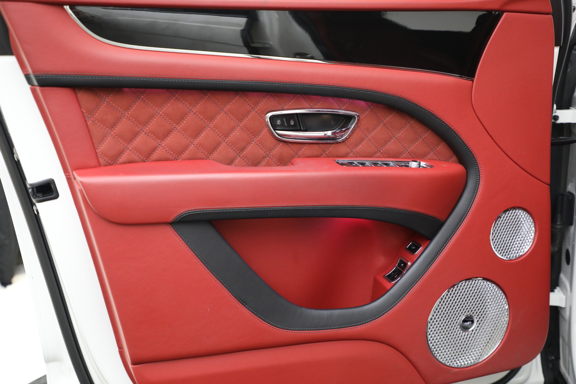 2022 Bentley Bentayga Speed photo 19