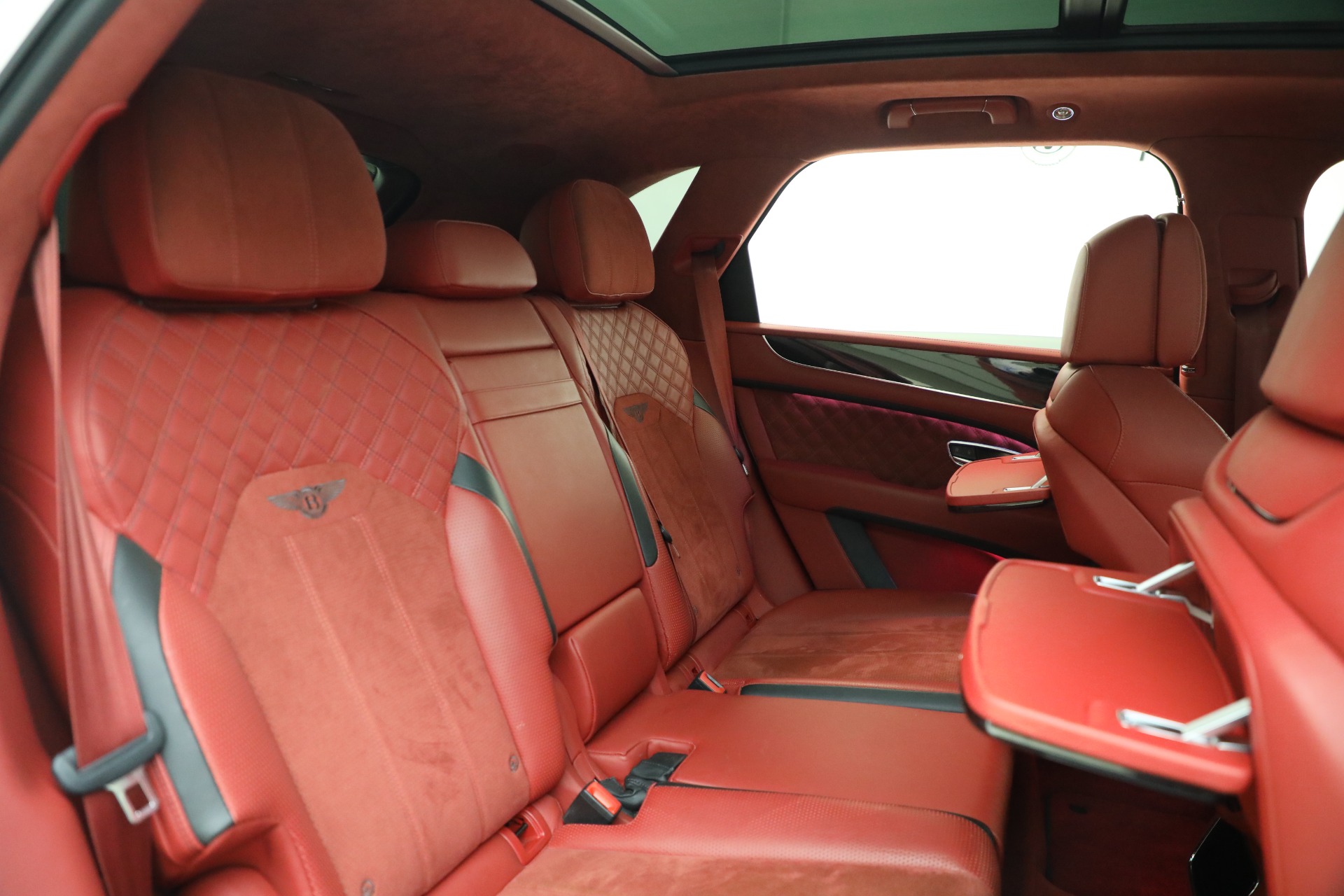 2022 Bentley Bentayga Speed photo 25