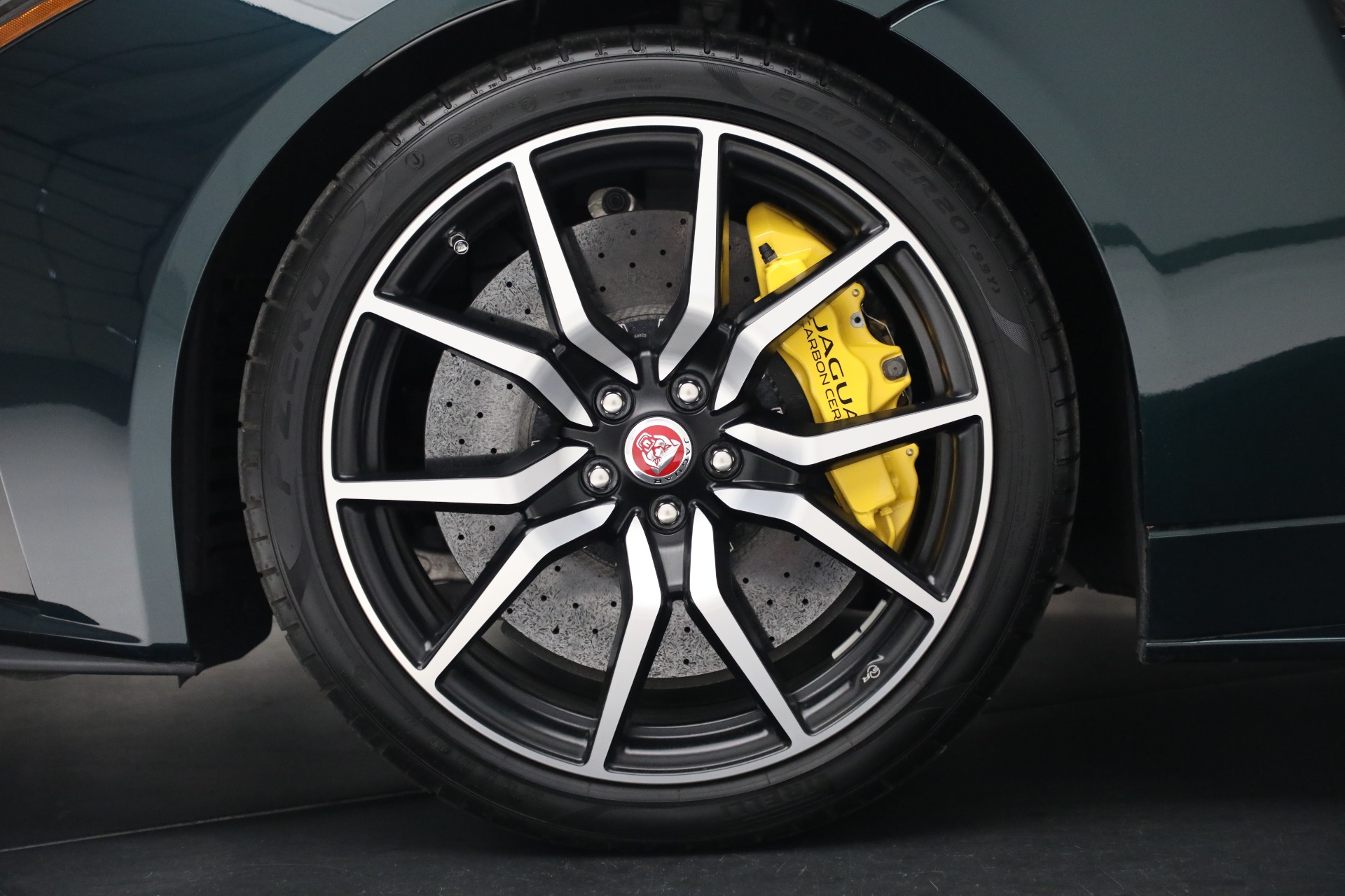 Used-2018-Jaguar-F-TYPE-SVR