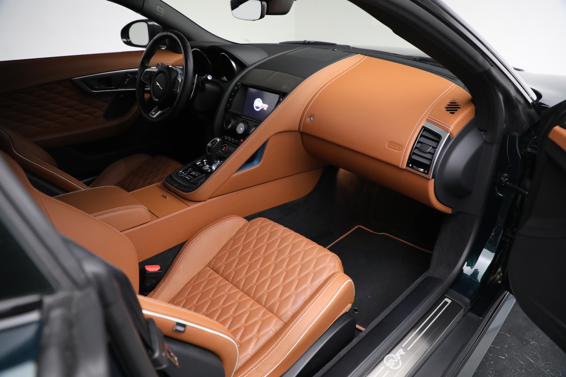 Used-2018-Jaguar-F-TYPE-SVR