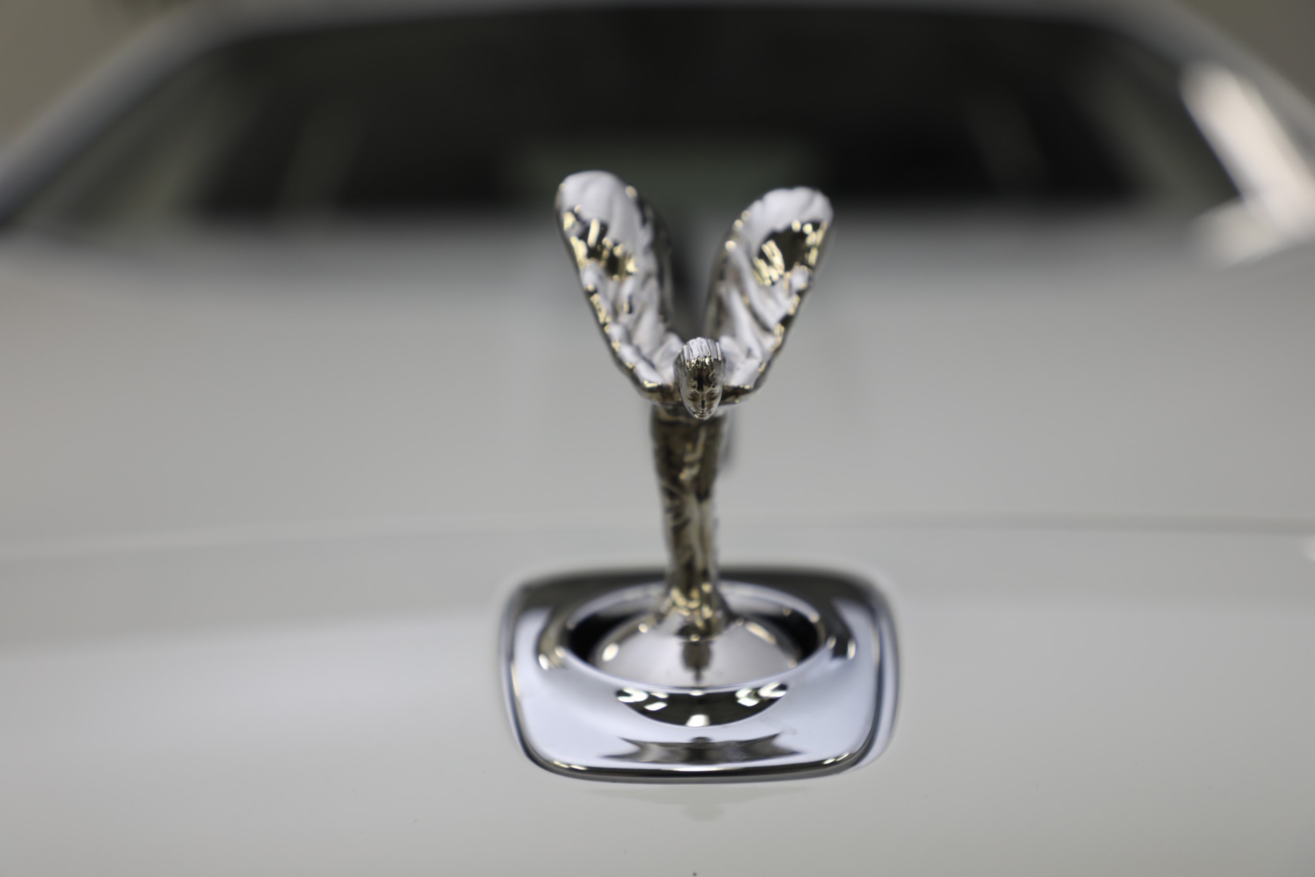 Used-2017-Rolls-Royce-Ghost