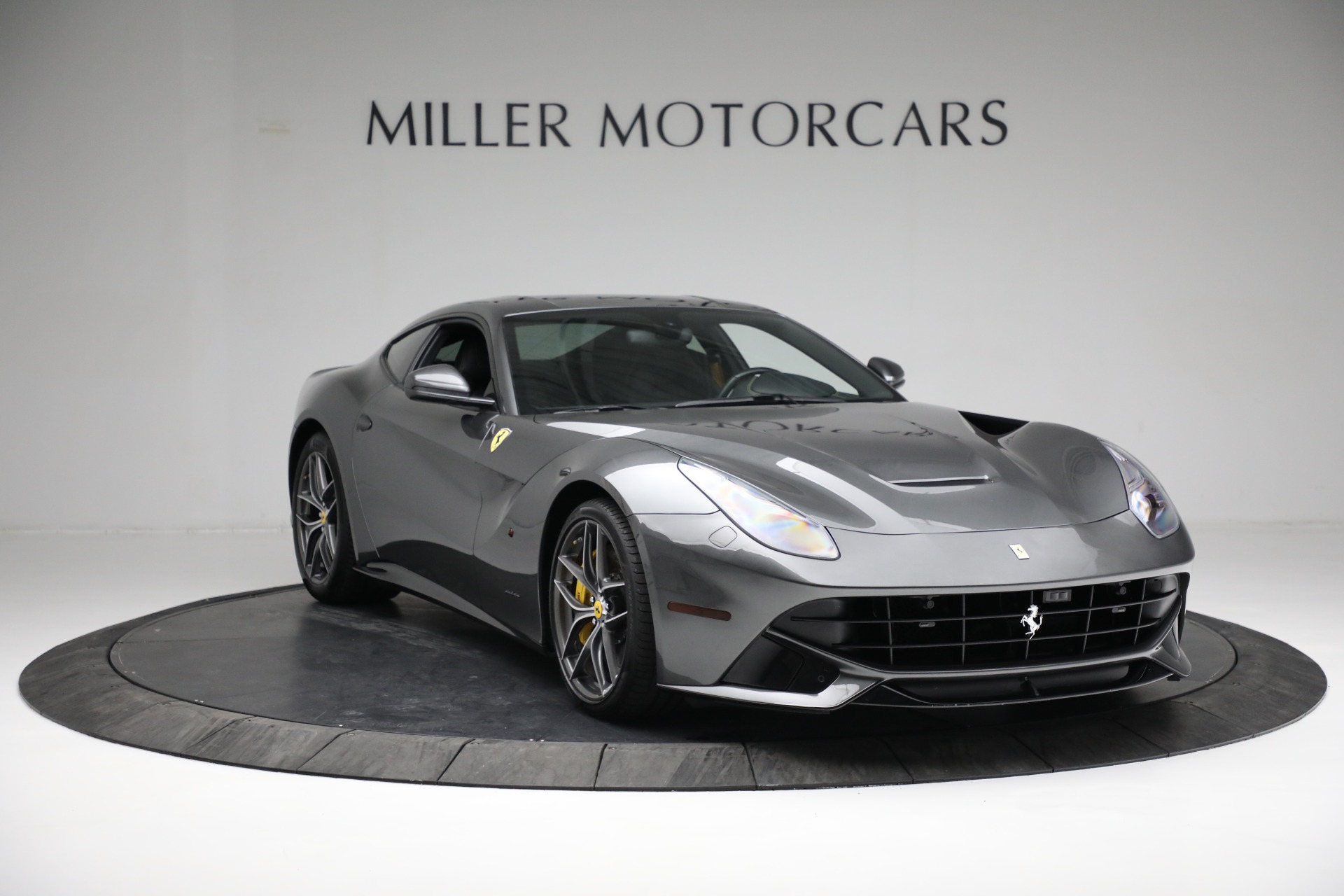 Pre-Owned 2016 Ferrari F12 Berlinetta For Sale ()