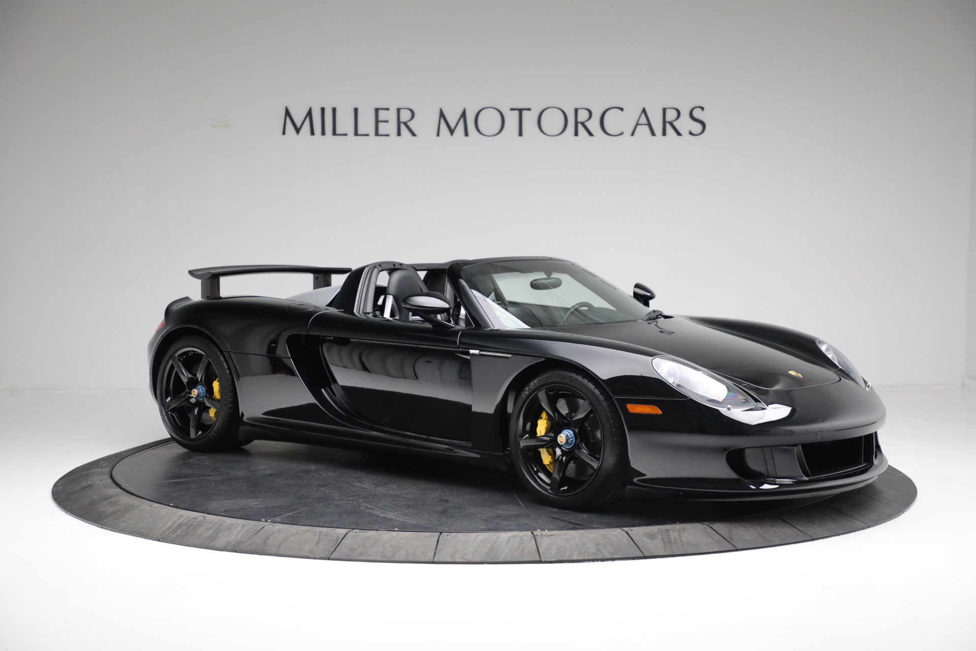 Pre-Owned 2005 Porsche Carrera GT For Sale ($1,400,000) | Miller Motorcars  Stock #8431C