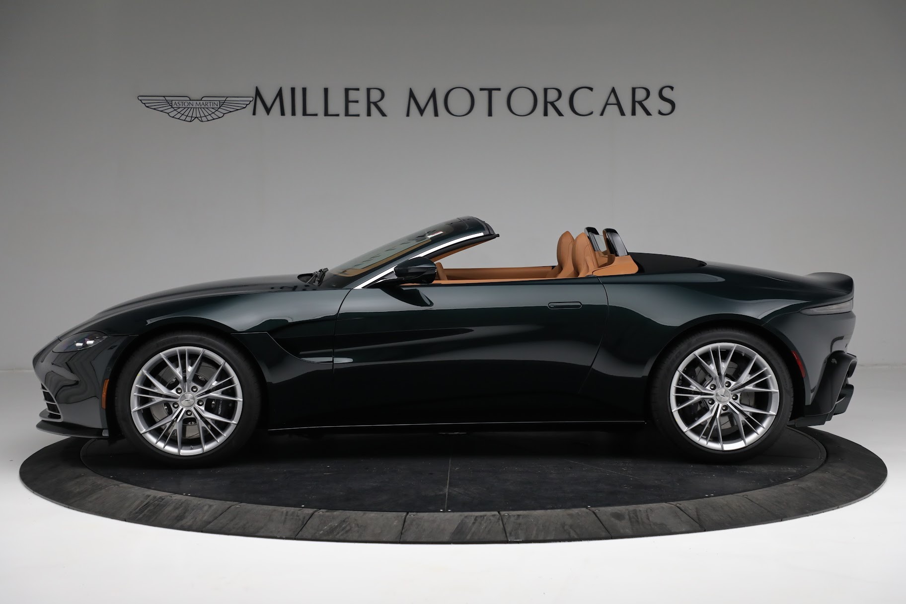 New 2022 Aston Martin Vantage Roadster For Sale (Sold) | Miller