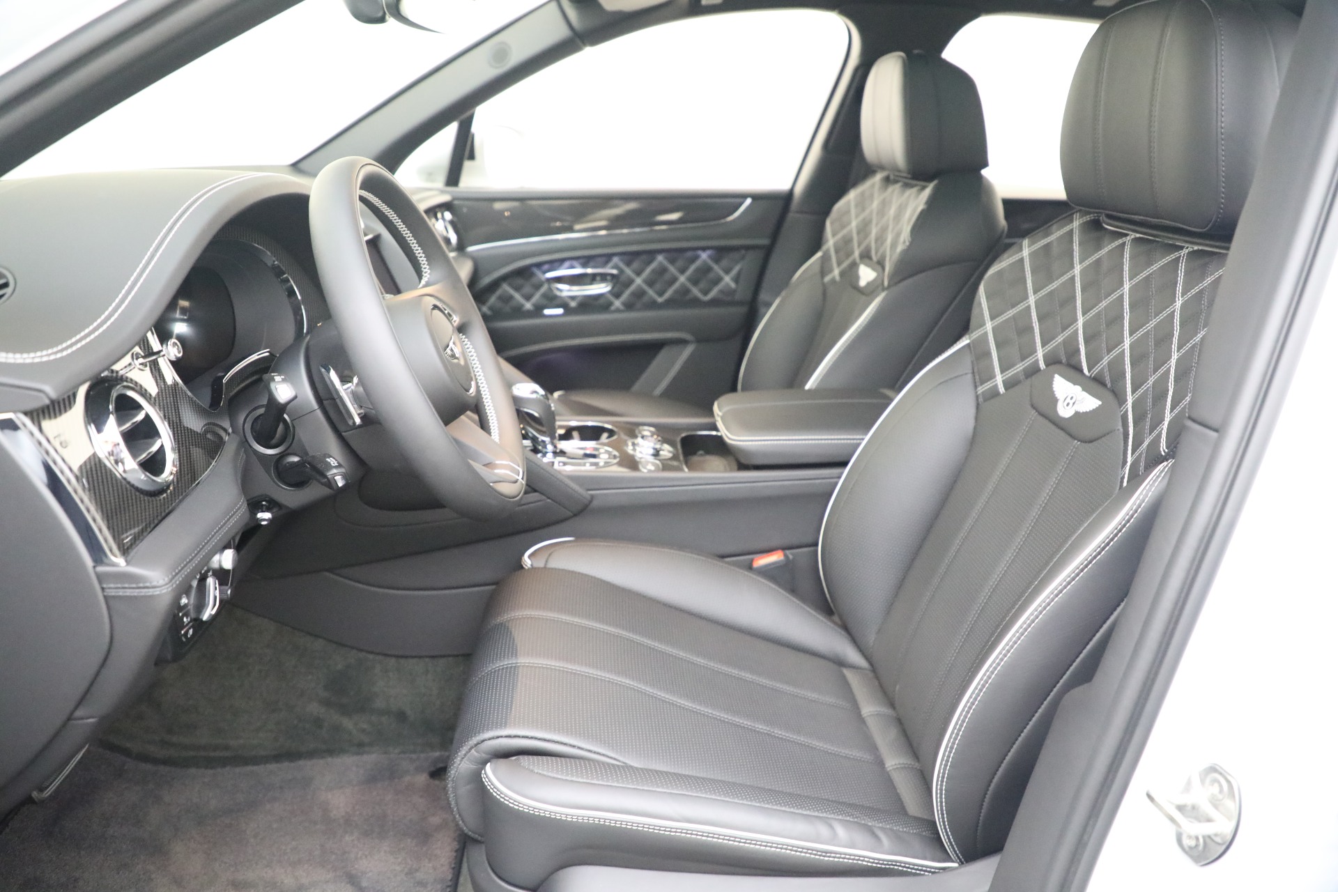 Used-2022-Bentley-Bentayga-V8-First-Edition