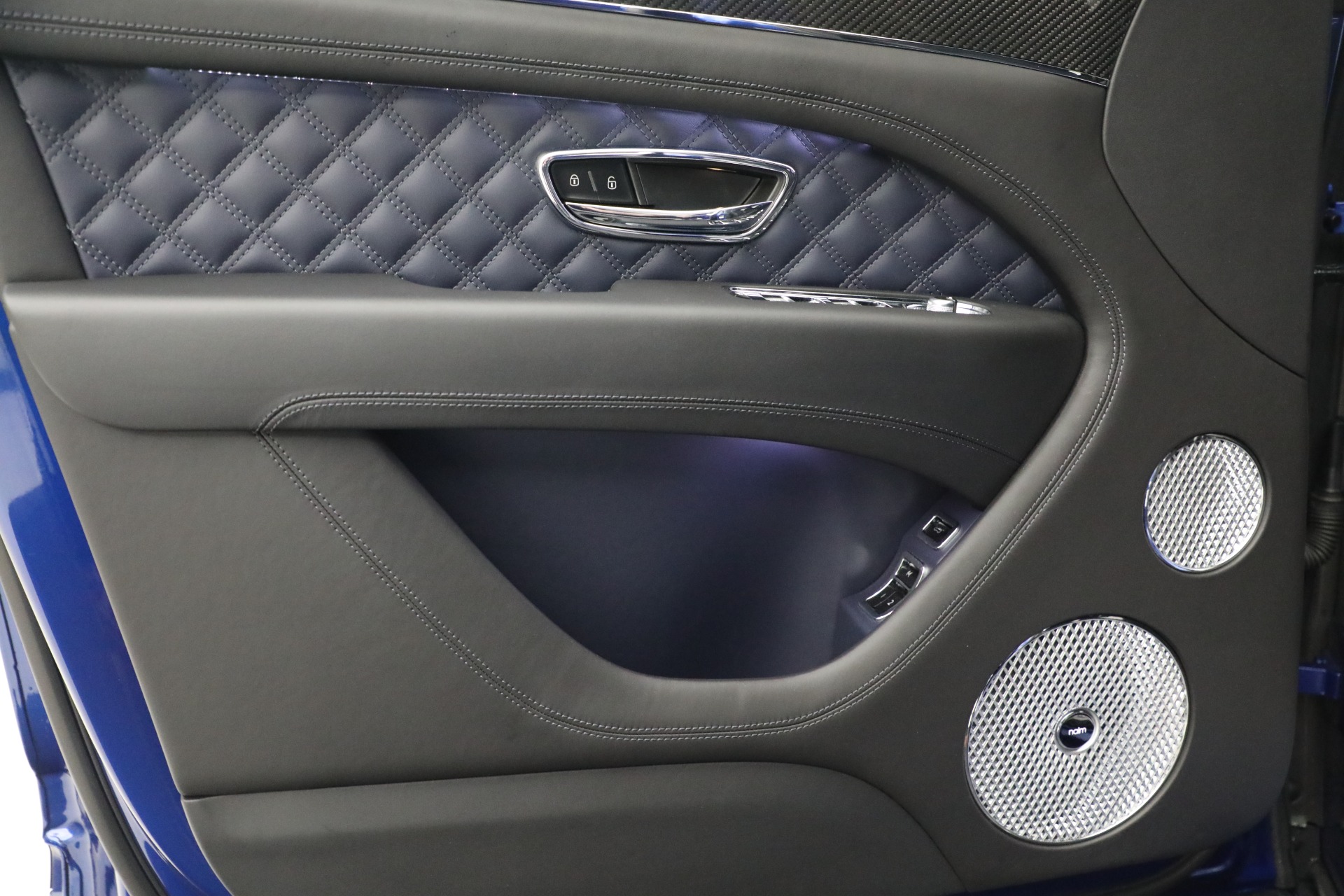 Pre-Owned 2021 Bentley Bentayga First Edition For Sale