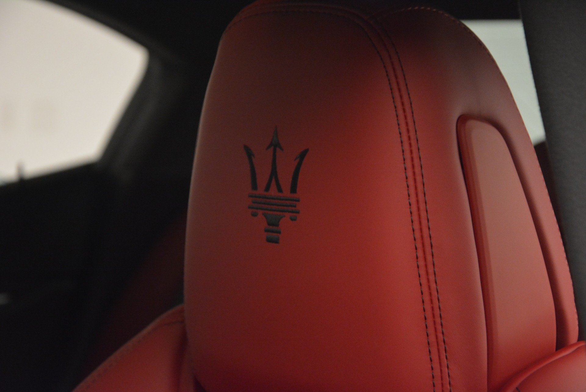 New-2017-Maserati-Ghibli-S-Q4