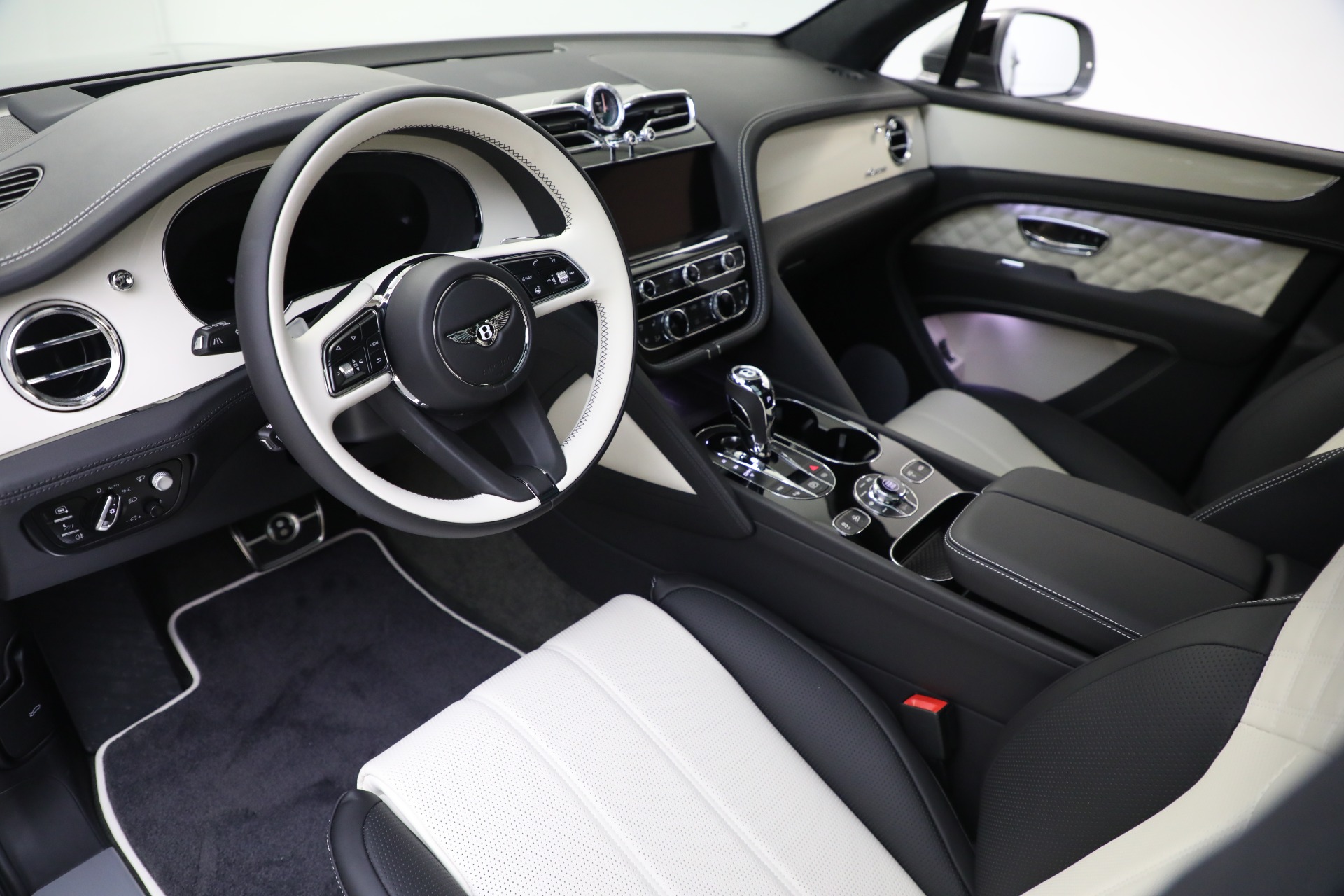 New-2023-Bentley-Bentayga-V8-Azure