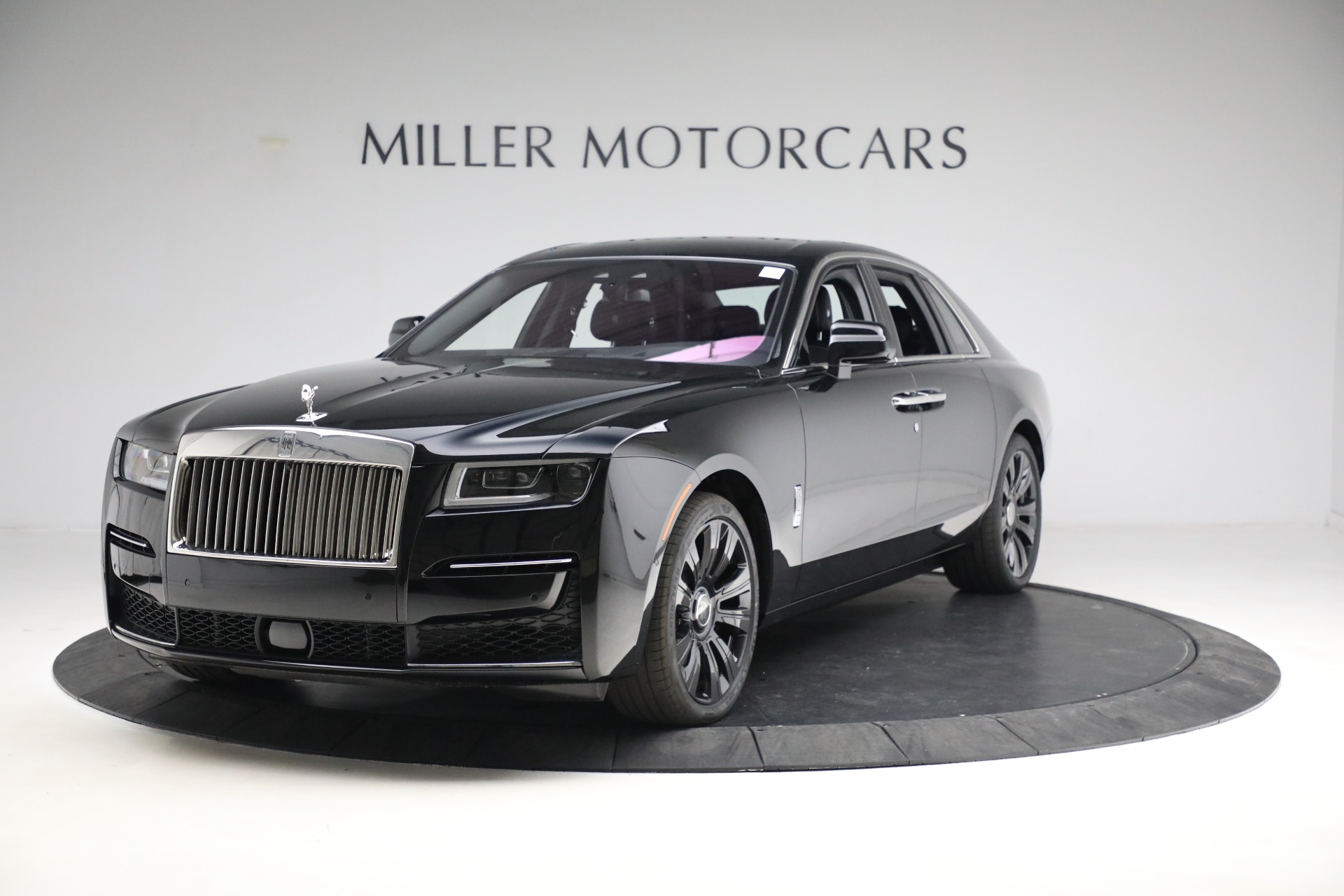 Rolls-Royce Luxury Interior Features - Miller Motorcars