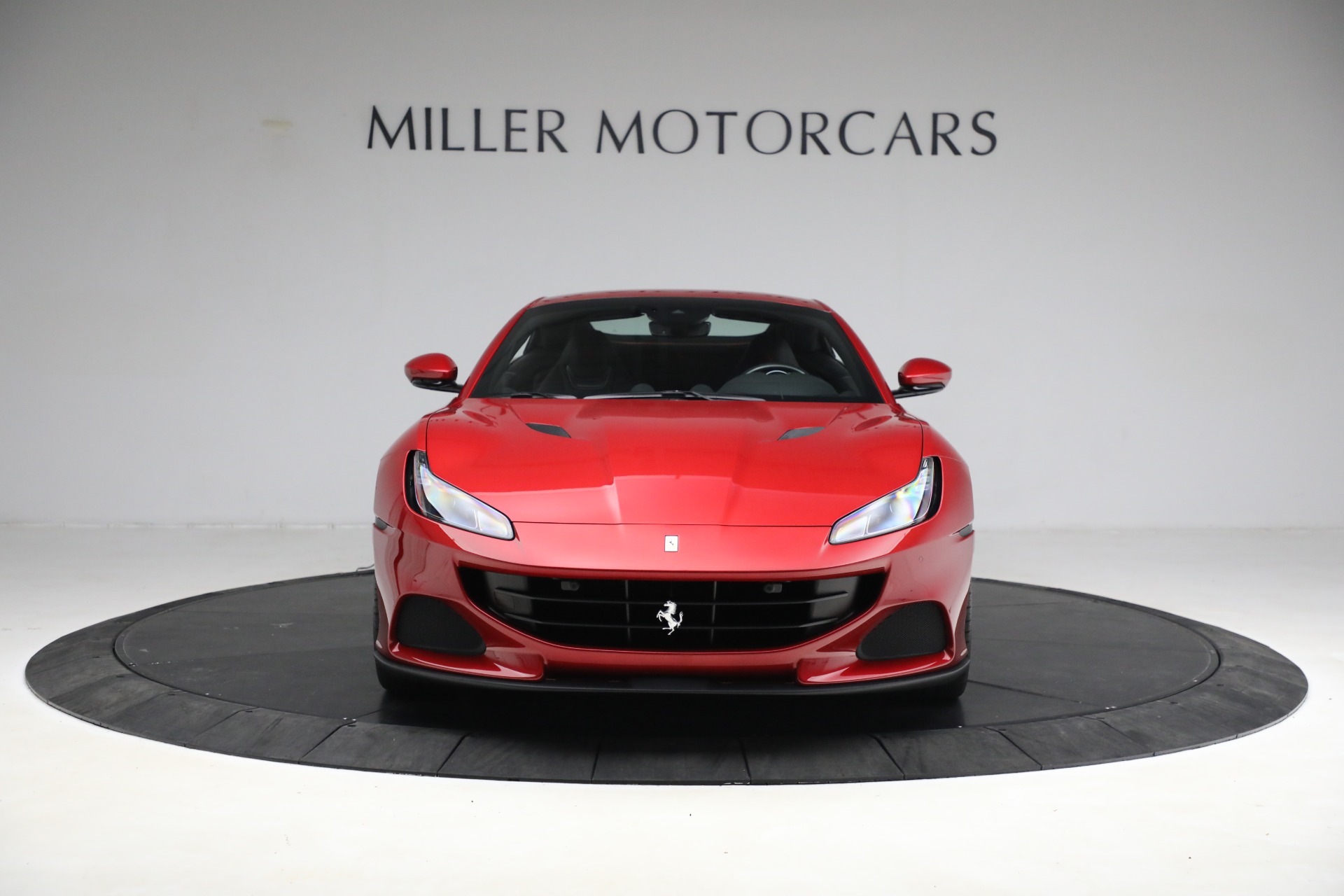 Amazon | BBR 1/18 Ferrari Portofino M closed ver Rosso corsa
