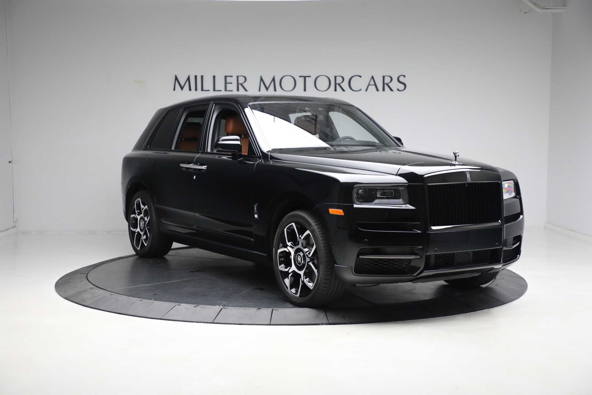 Certified Pre-Owned 2022 Rolls-Royce Cullinan SUV for Sale #NU211946