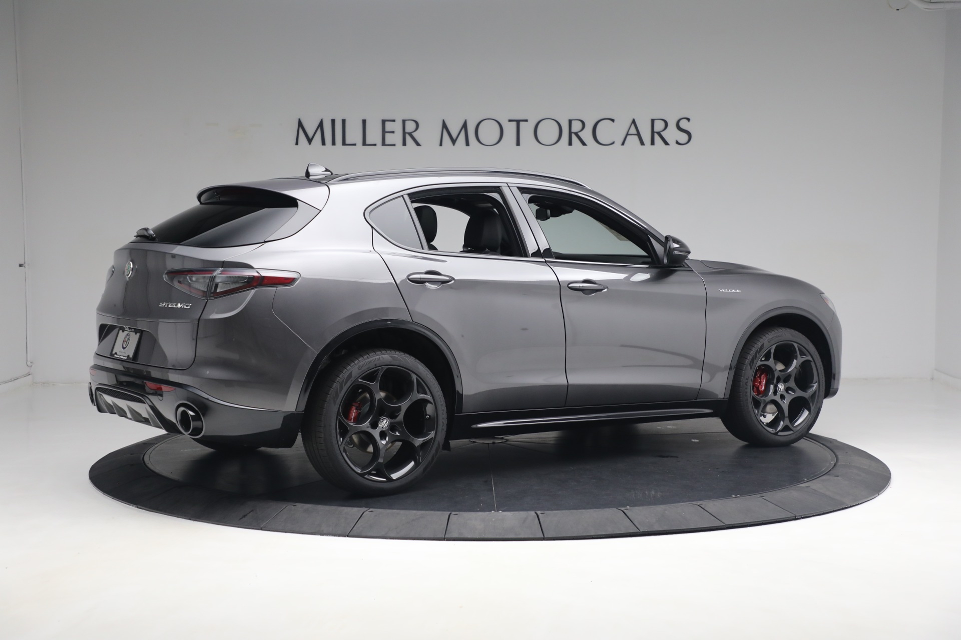 Rocker Panel Kit | ALFA ROMEO STELVIO 2024 Rocker Panel Kit | ALFA ROMEO STELVIO 2024