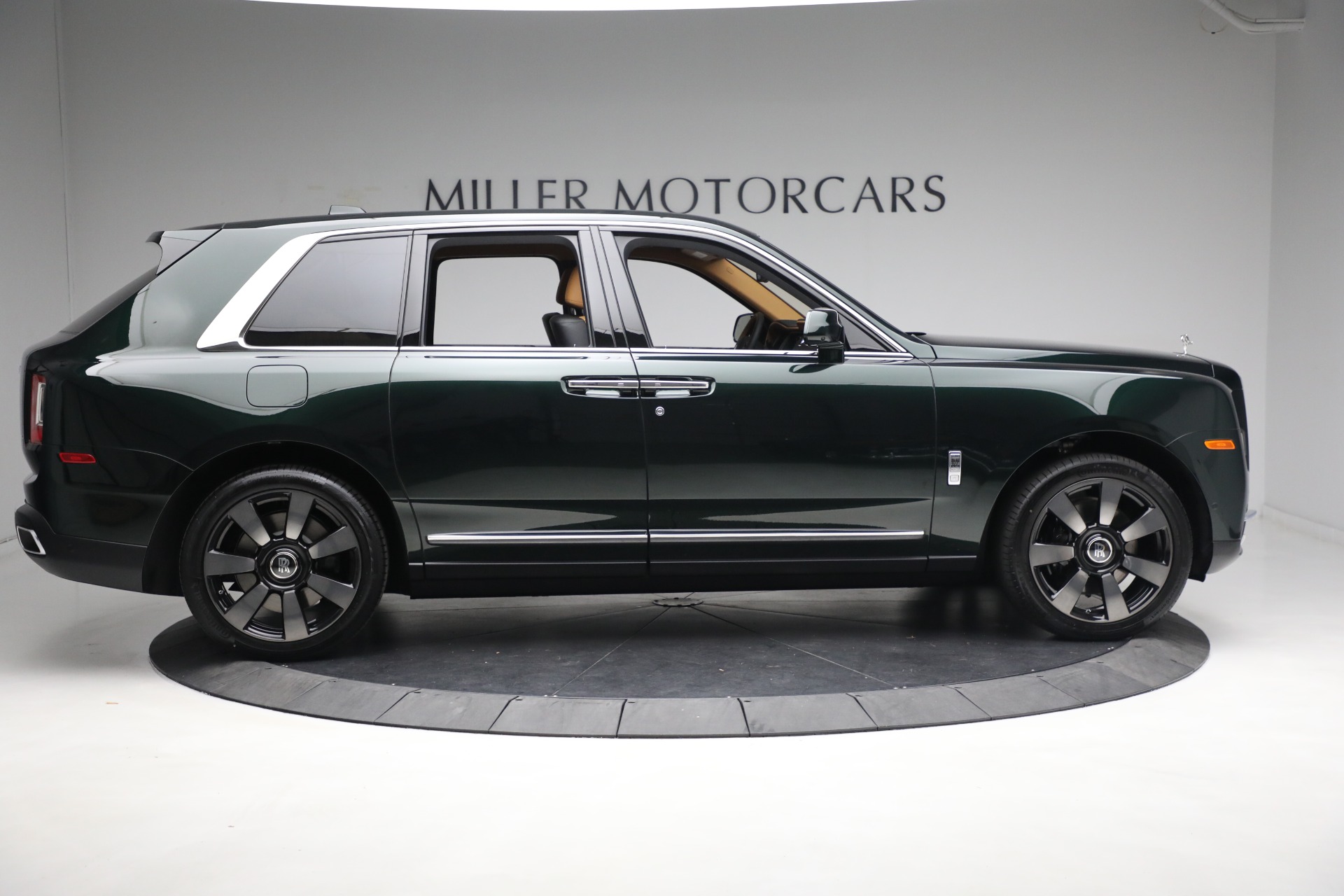 New 2024 Rolls-Royce Cullinan in Mt. Laurel #RU221728