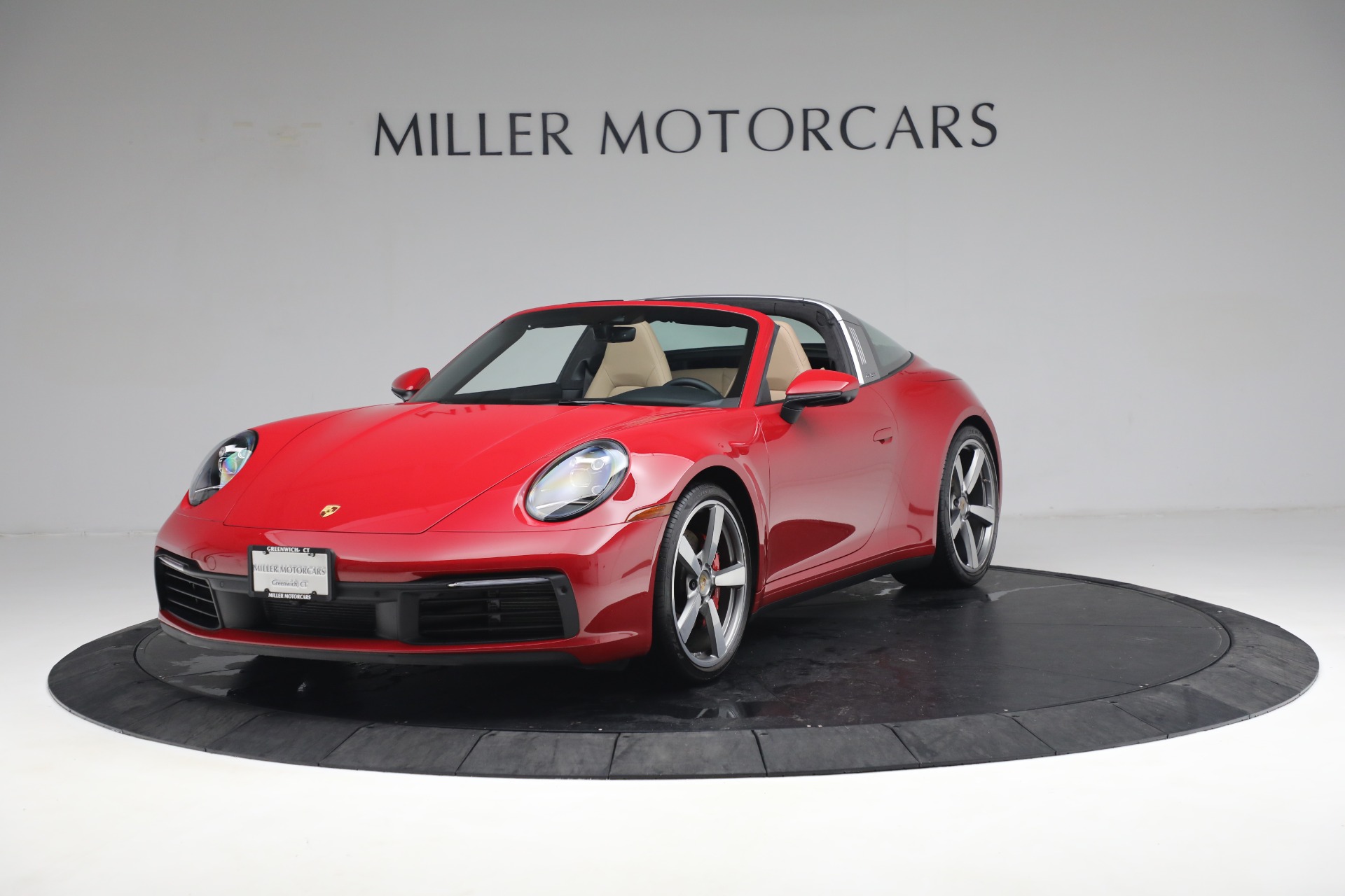2021 Porsche 911 Targa 4S photo 2