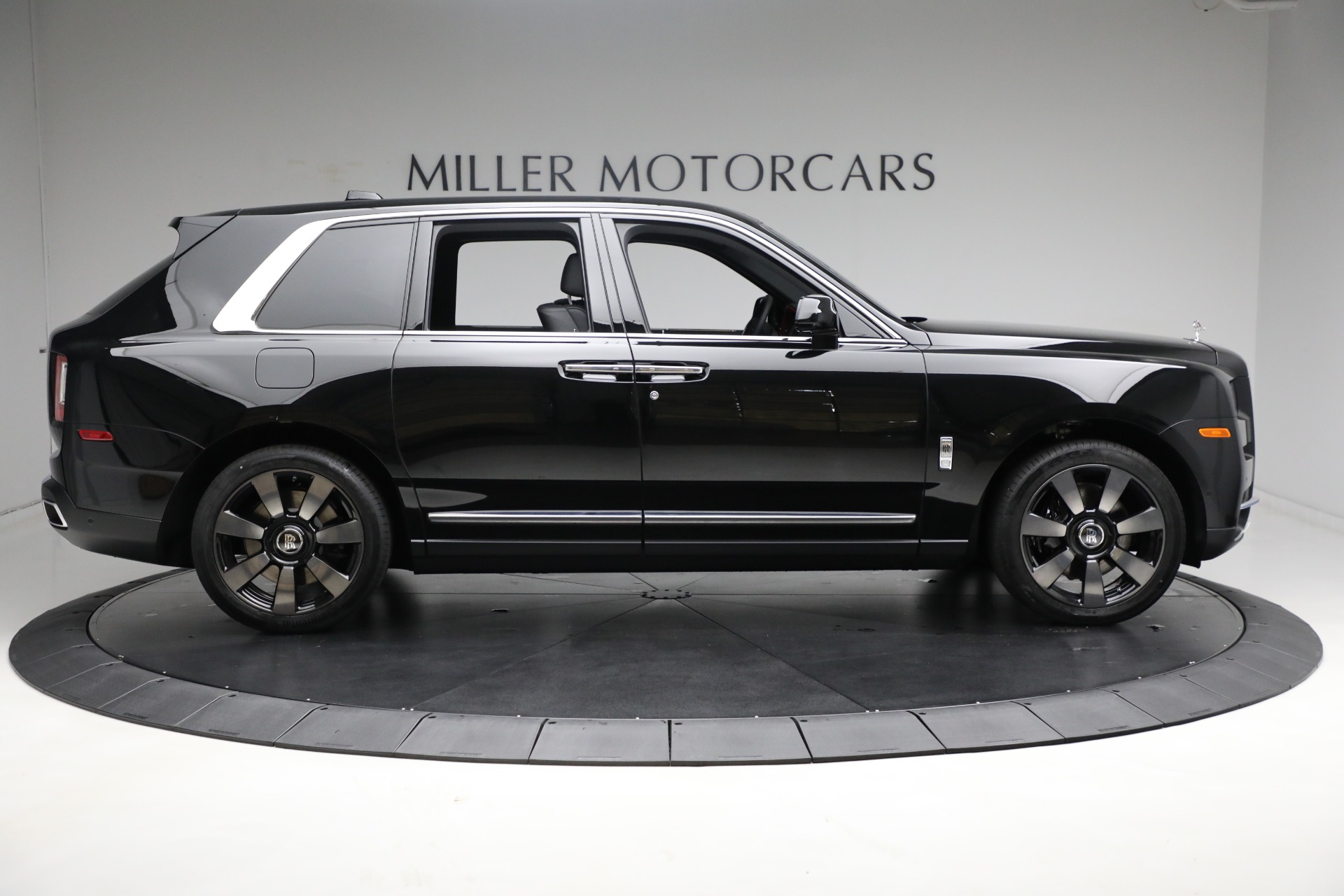 New 2024 Rolls-Royce Cullinan For Sale ($418,325)  Rolls-Royce Motor Cars  Long Island Stock #RU221610