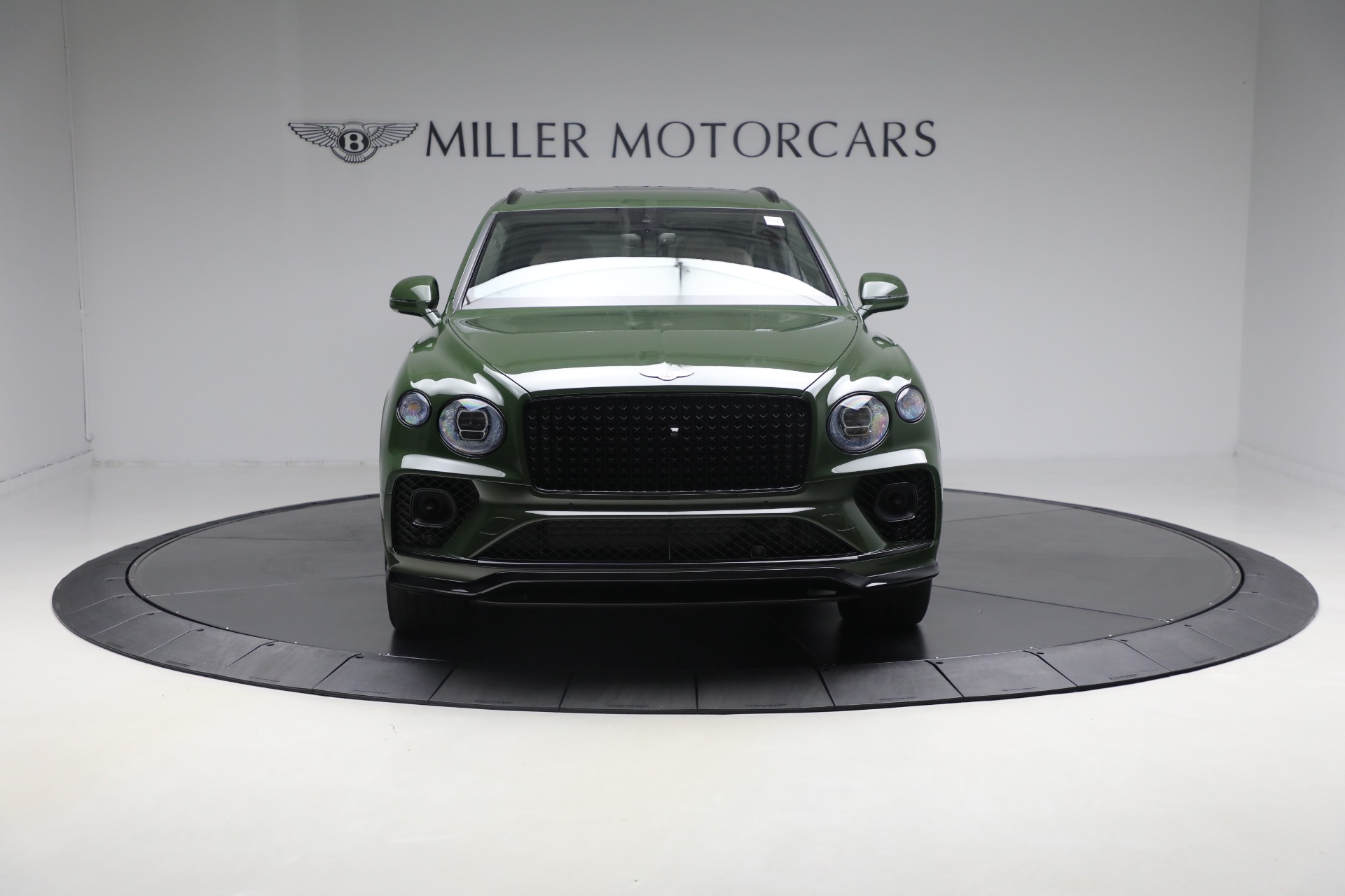 2023 Bentley Bentayga EWB Azure V8 photo 8