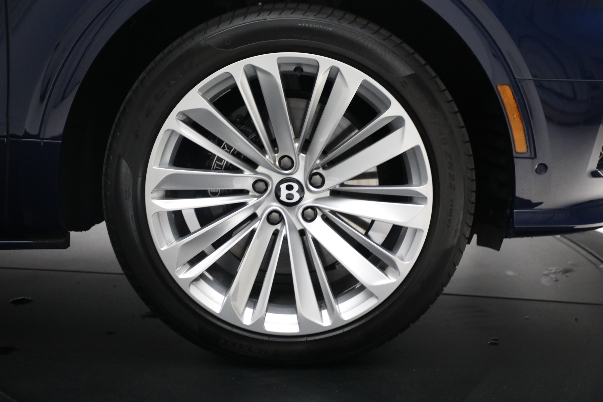 2023 Bentley Bentayga Speed photo 16