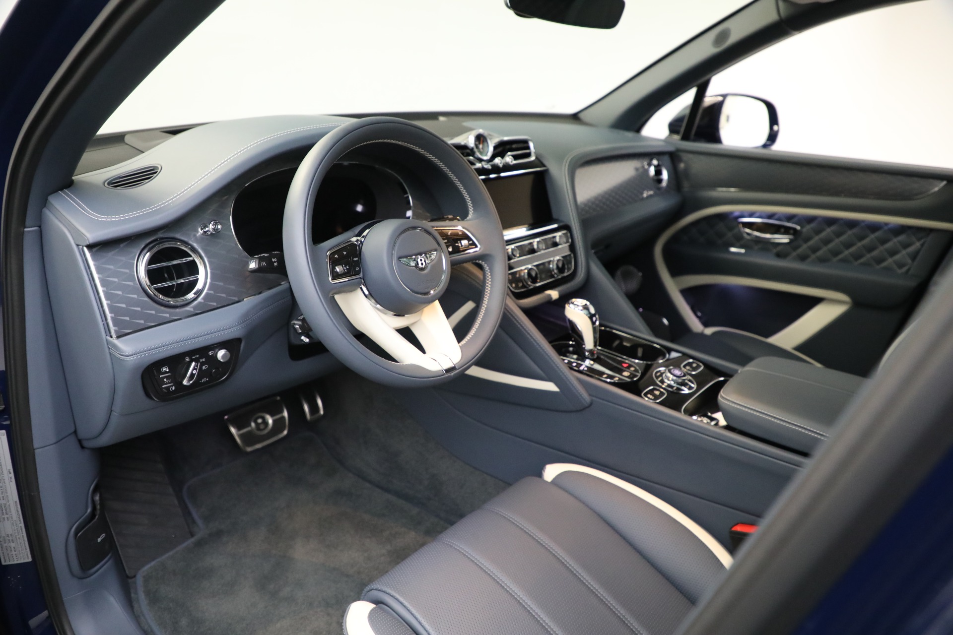 2023 Bentley Bentayga Speed photo 18