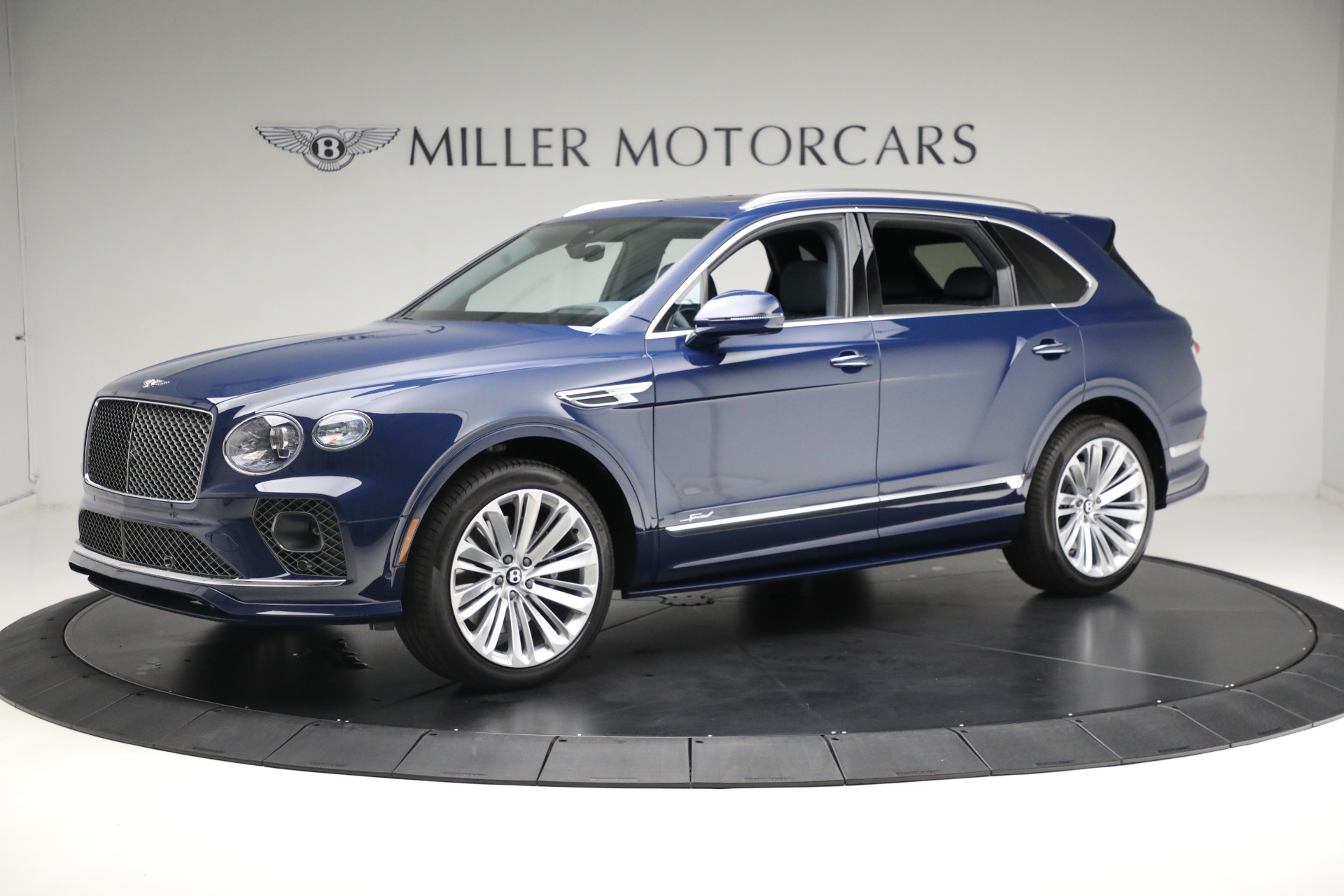 2023 Bentley Bentayga Speed photo 2