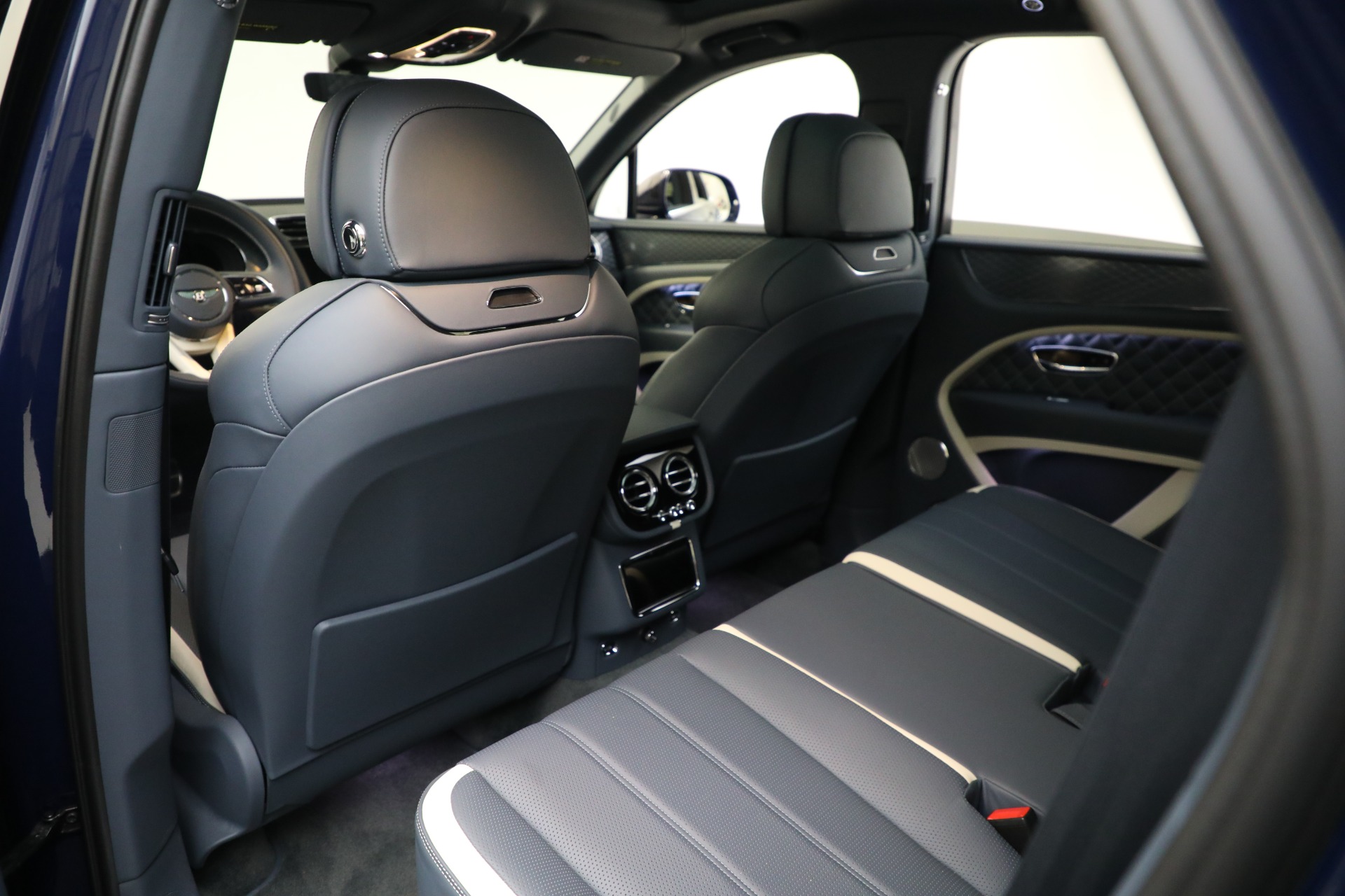 2023 Bentley Bentayga Speed photo 22