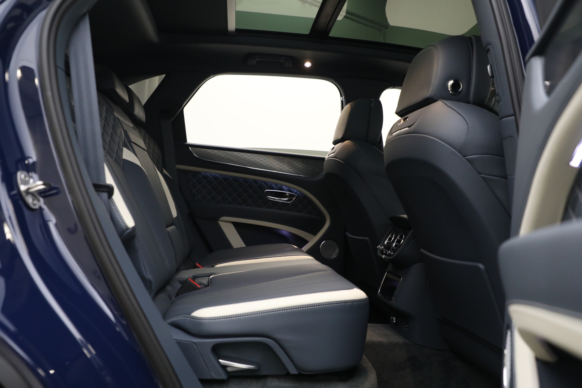 2023 Bentley Bentayga Speed photo 27