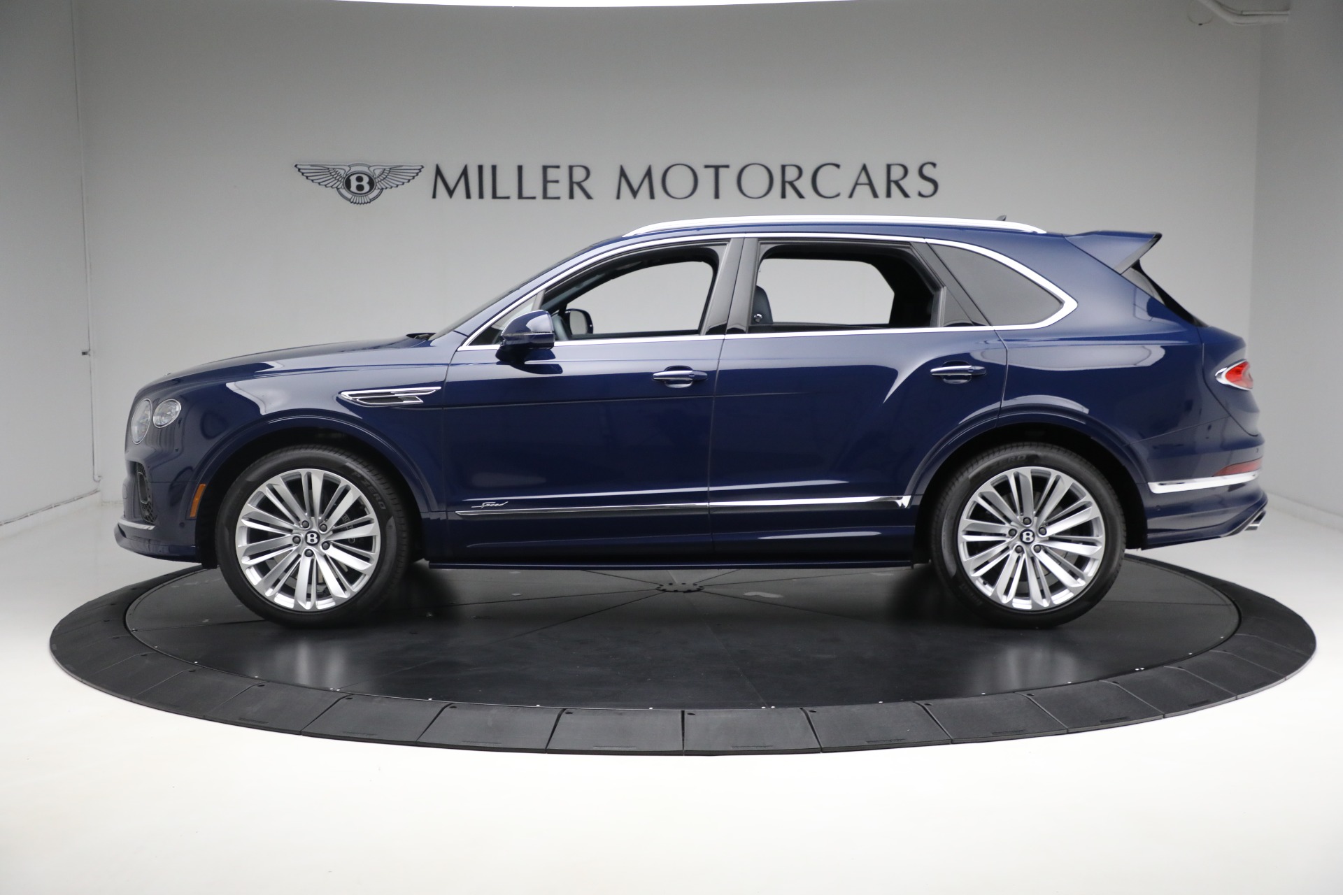 2023 Bentley Bentayga Speed photo 3