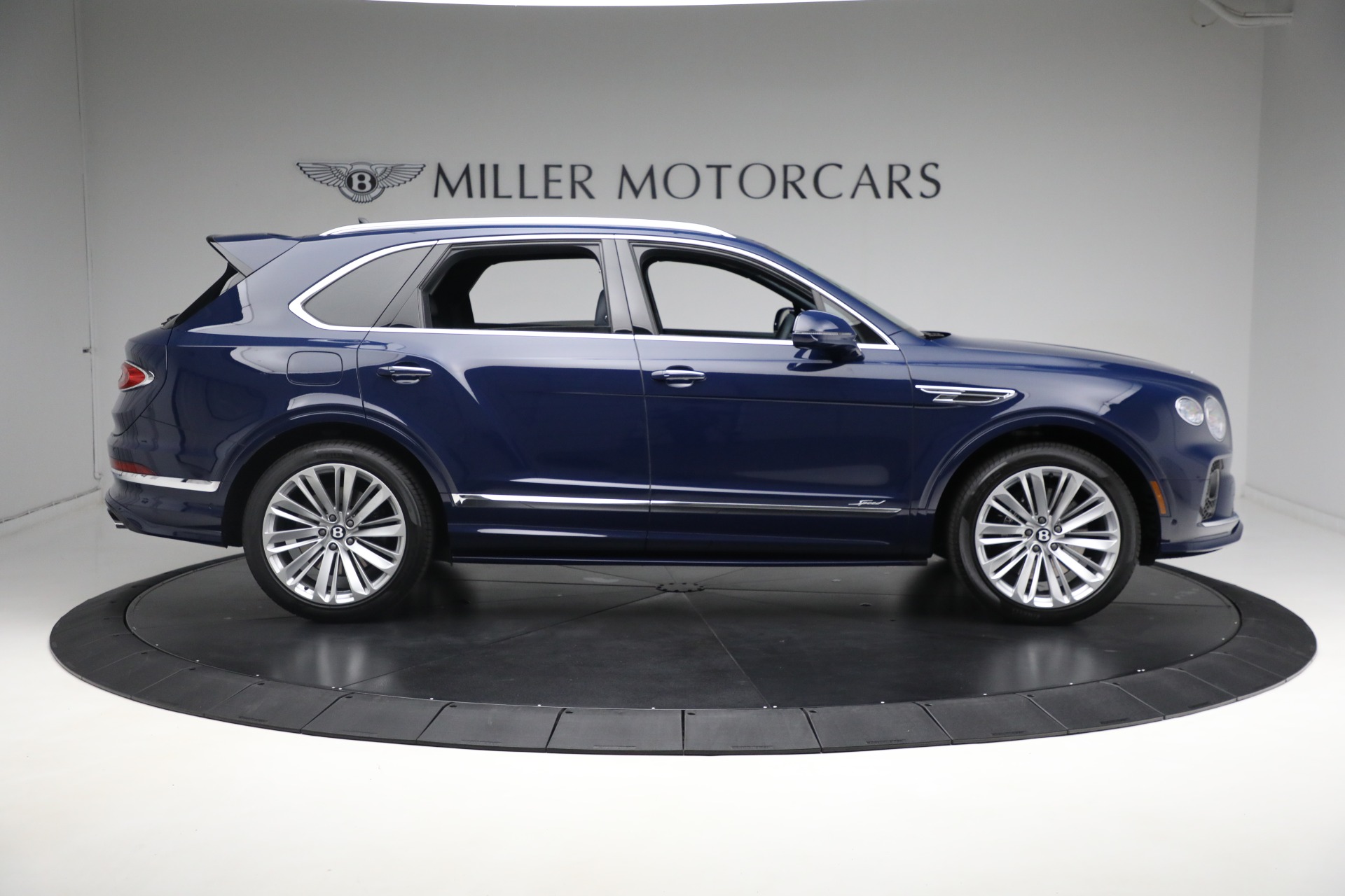 2023 Bentley Bentayga Speed photo 9