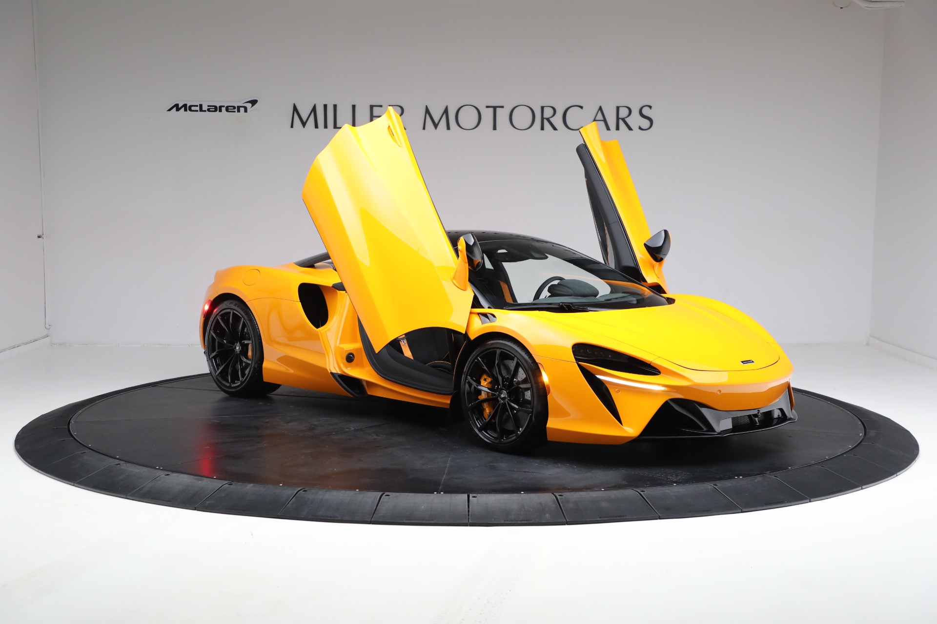 New 2024 McLaren Artura Performance For Sale () Miller Motorcars