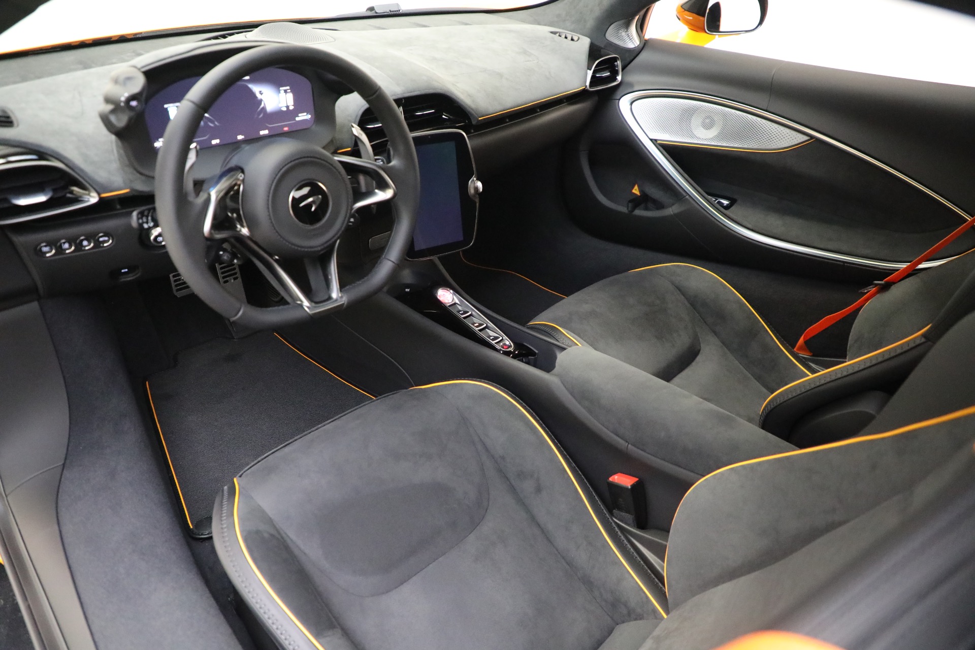New 2024 McLaren Artura Performance For Sale () Miller Motorcars