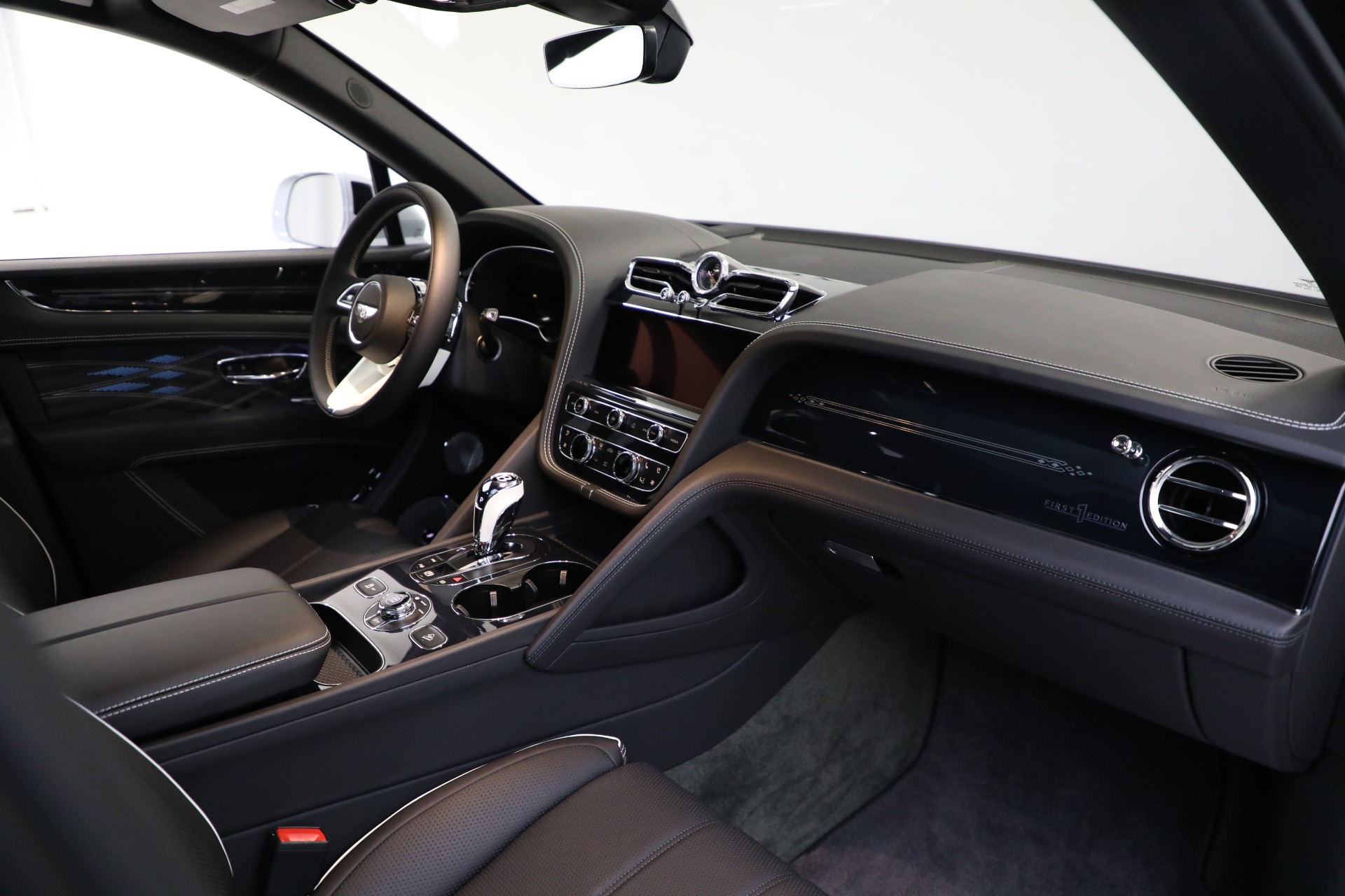 New 2023 Bentley Bentayga EWB Azure V8 First Edition For