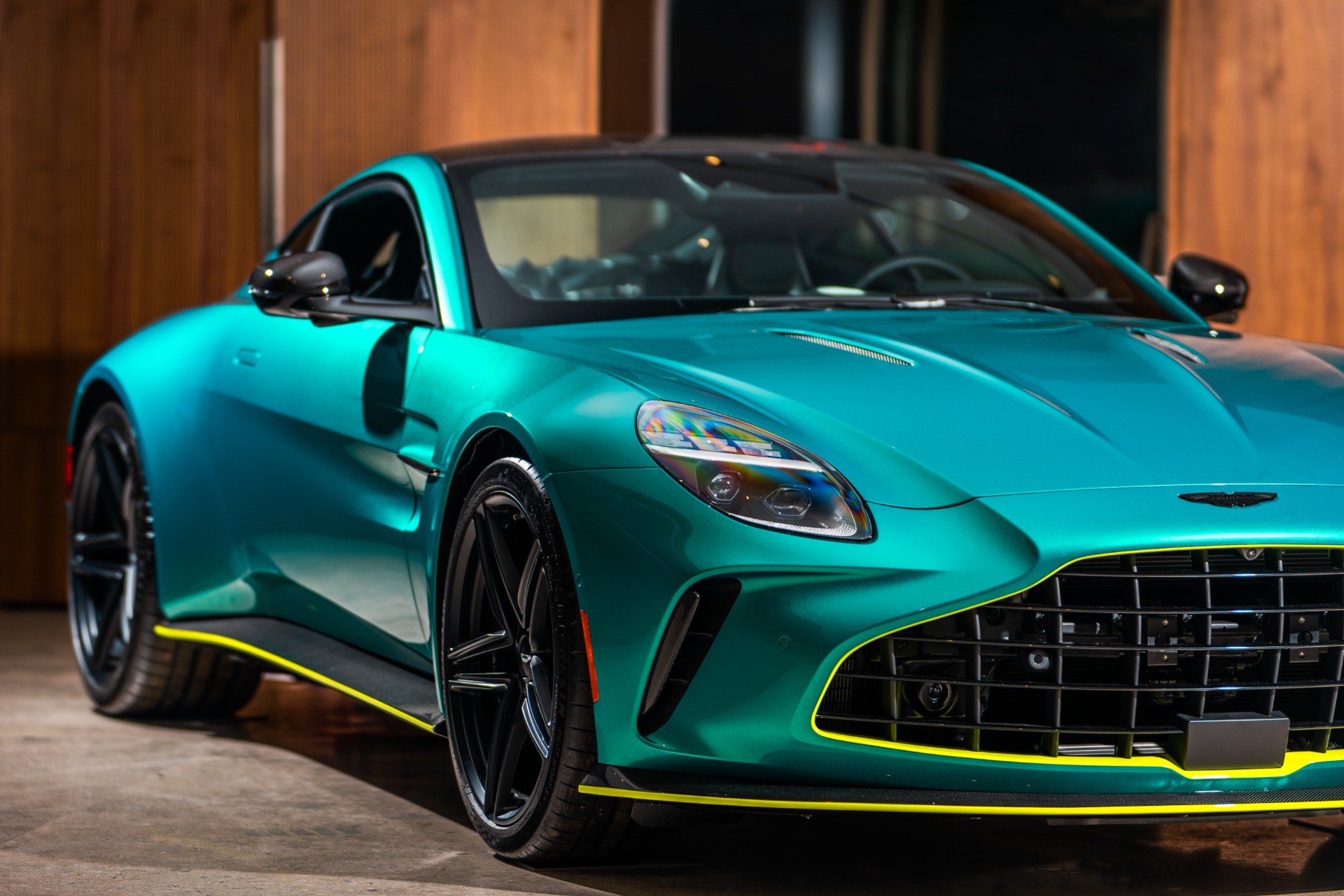 New 2025 Aston Martin Vantage For Sale () Miller Motorcars Stock NGVANTAGEORDER