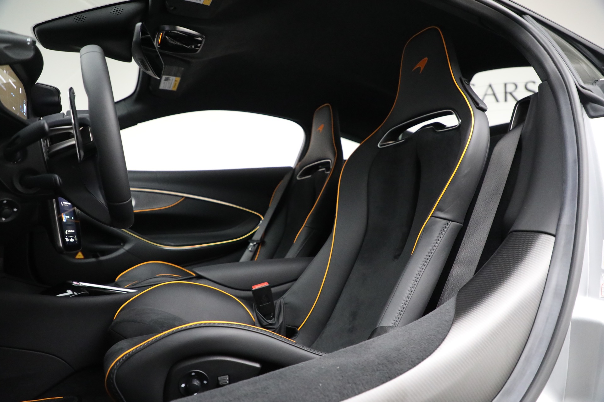 2023 Mclaren ARTURA photo 21